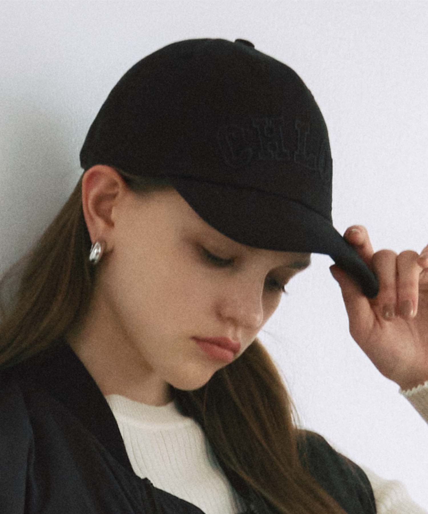 Chloe(クロエ)】 コットン製CHLOE SIGNATURE キャップ｜PARIGOT ONLINE