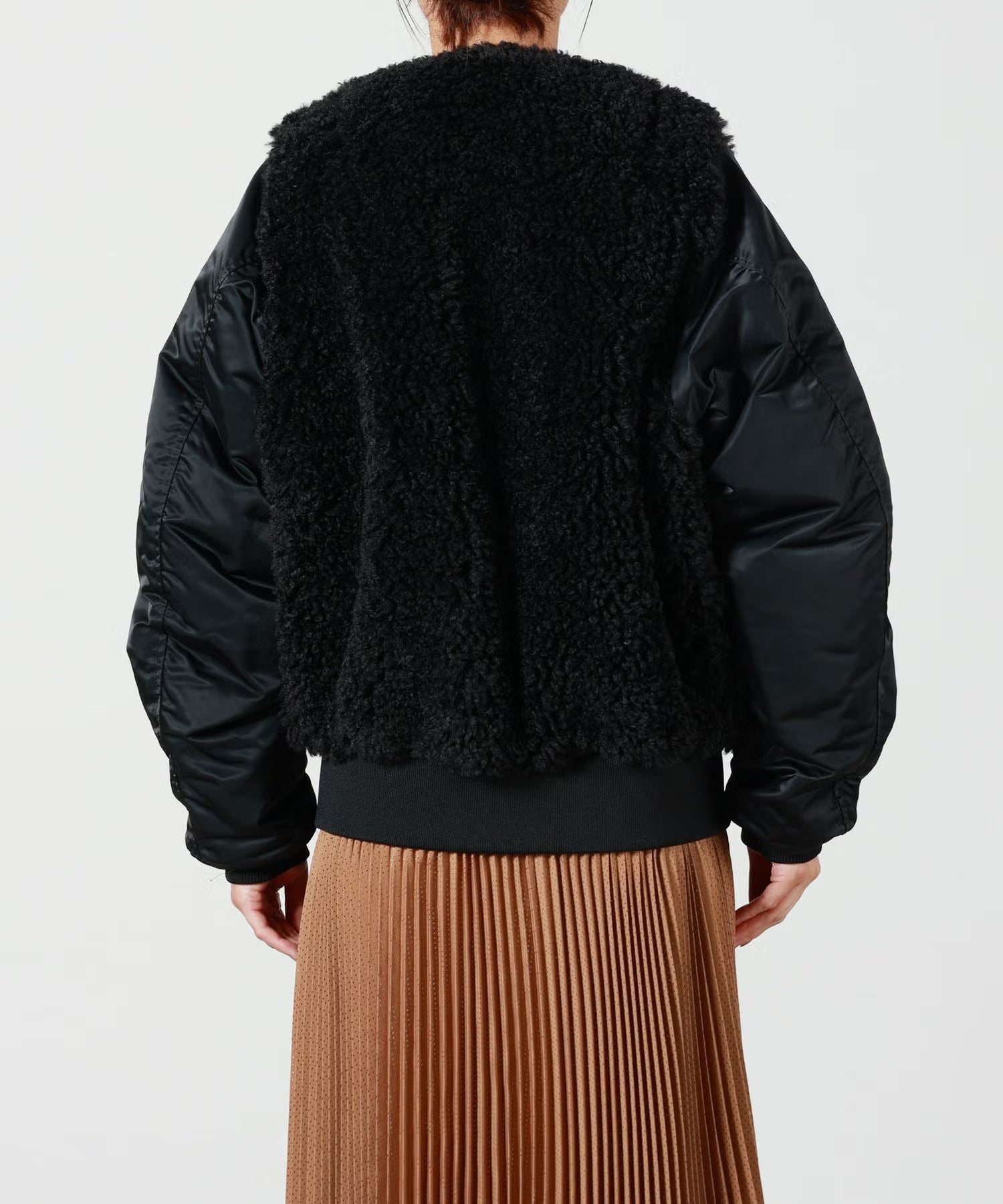 HYKE(ハイク)】 《26AW予約》FAUX SHEARLING TYPE MA1JACKET｜PARIGOT