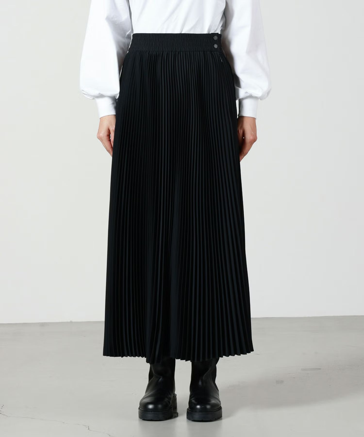 【タグ付 新品】 HYKE サイズ２ レイヤード スカート パンツ 羊毛 日本製 HYKE(ハイク)】 《26AW予約》TAFFETA PLEATED SKIRT｜PARIGOT ONLINE