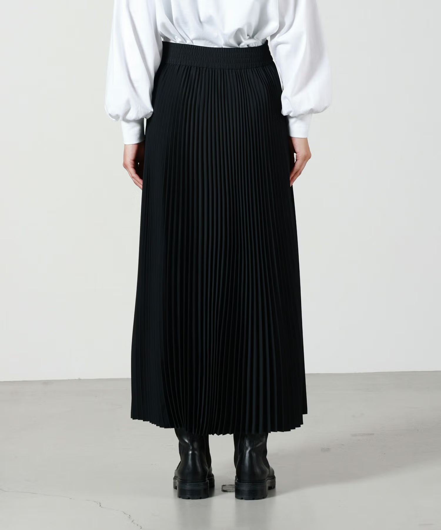 HYKE(ハイク)】 《26AW予約》TAFFETA PLEATED SKIRT｜PARIGOT ONLINE