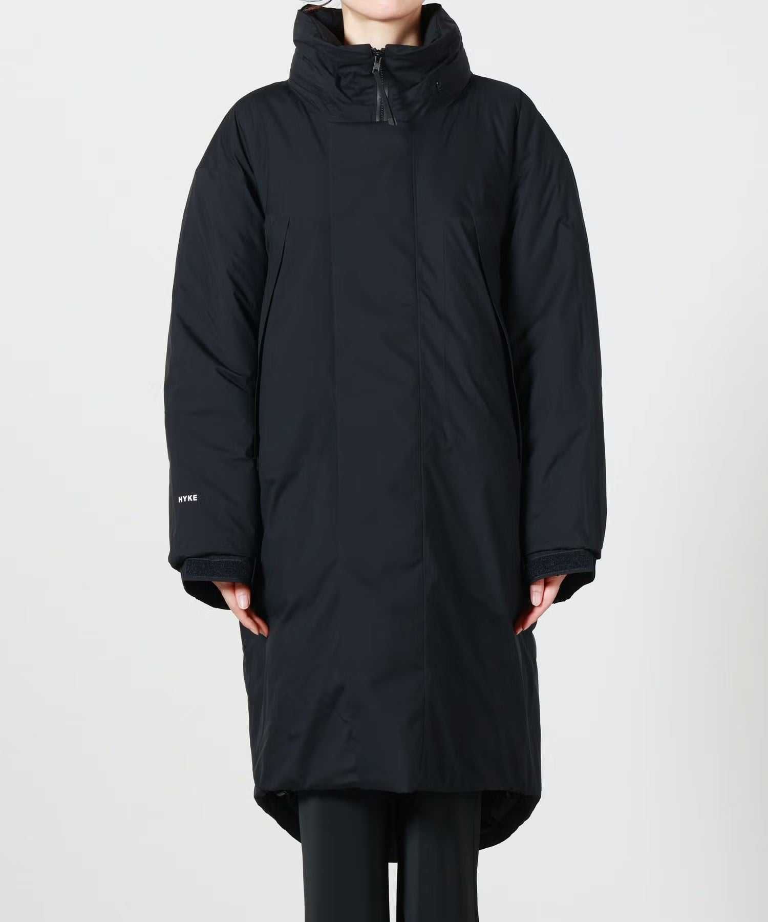 HYKE(ハイク)】 《26AW予約》≪genderless≫PERTEX PUFF PARKA