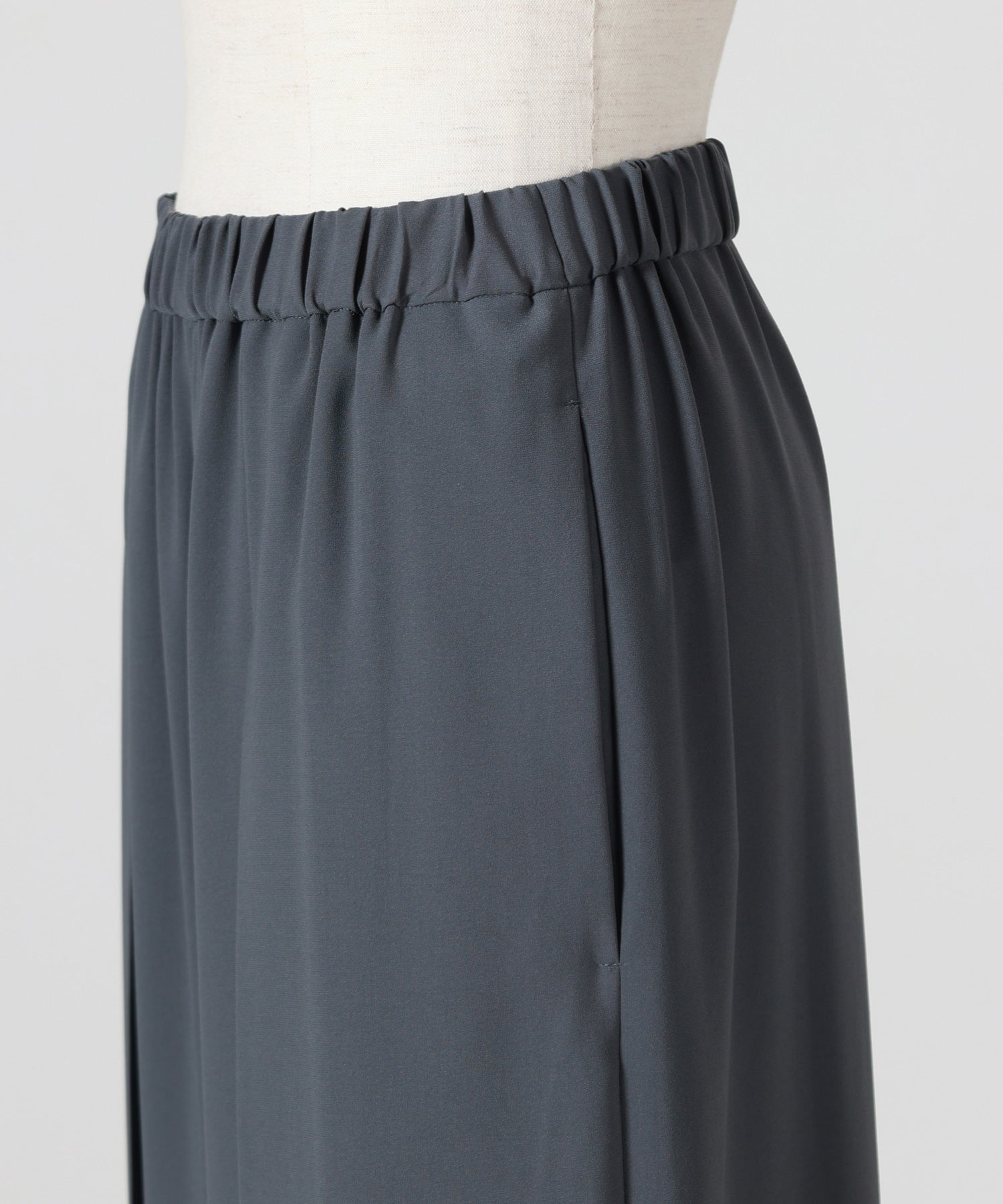 ENFOLD(エンフォルド)】 BOX PLEATS WIDE-PANTS｜PARIGOT ONLINE