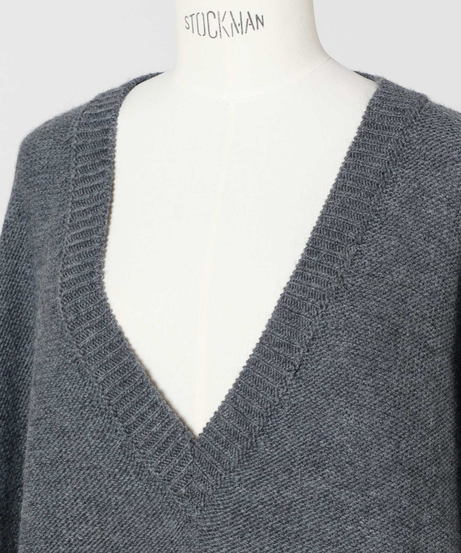 MM6 Maison Margiela(エムエムシックス メゾン マルジェラ)】 Vネック