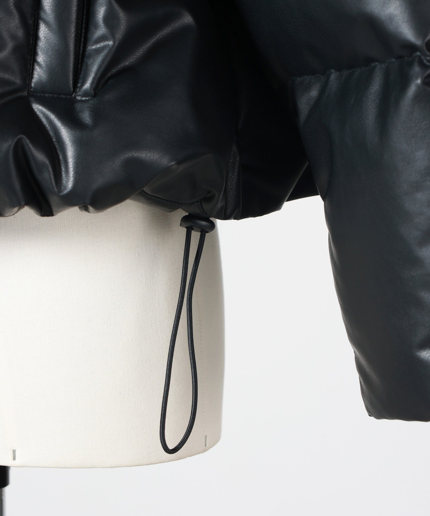 MM6 Maison Margiela(エムエムシックス メゾン マルジェラ)】 パデッド
