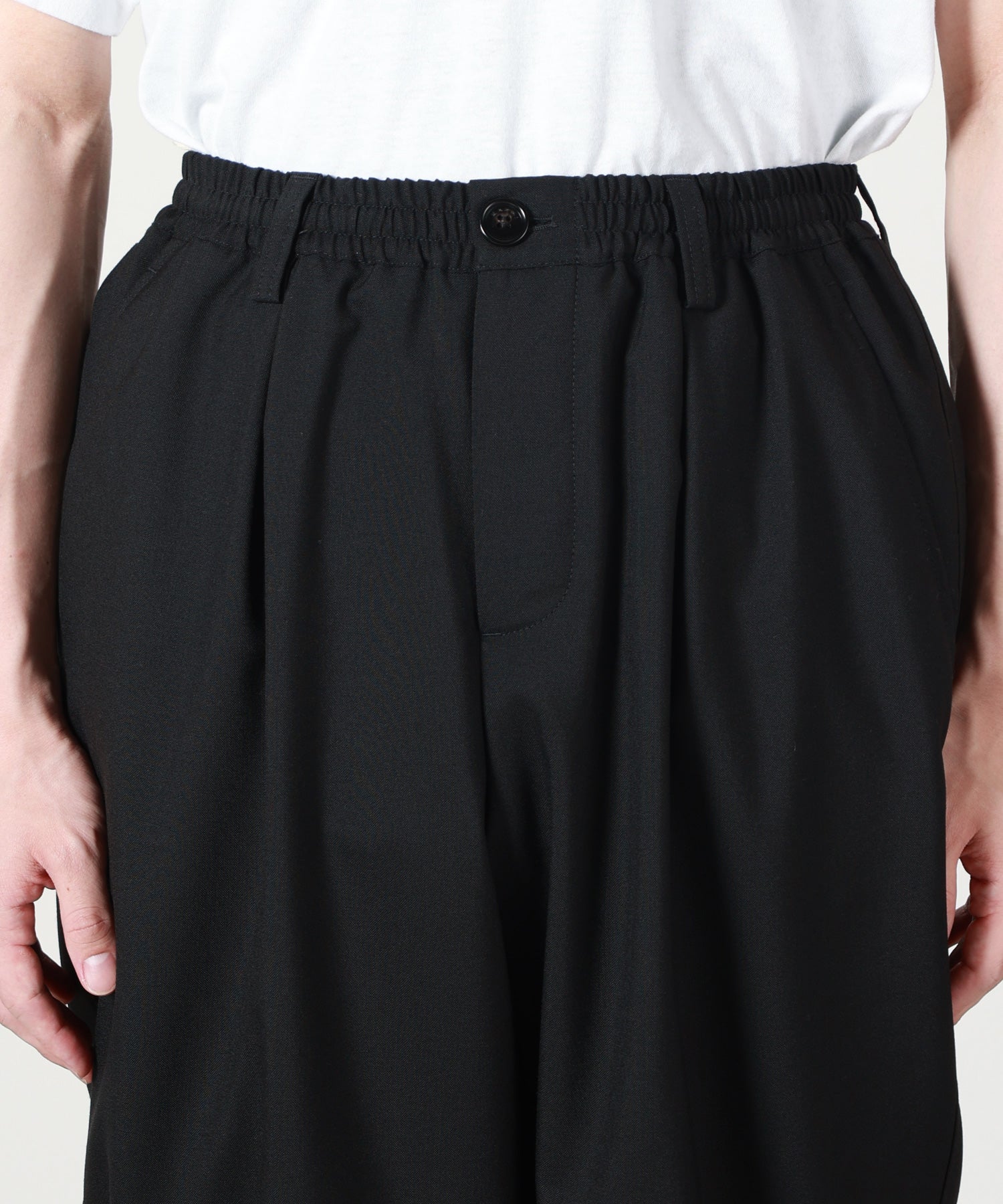 MARNI(マルニ)】 トロピカルウール製クロップドパンツ｜PARIGOT ONLINE