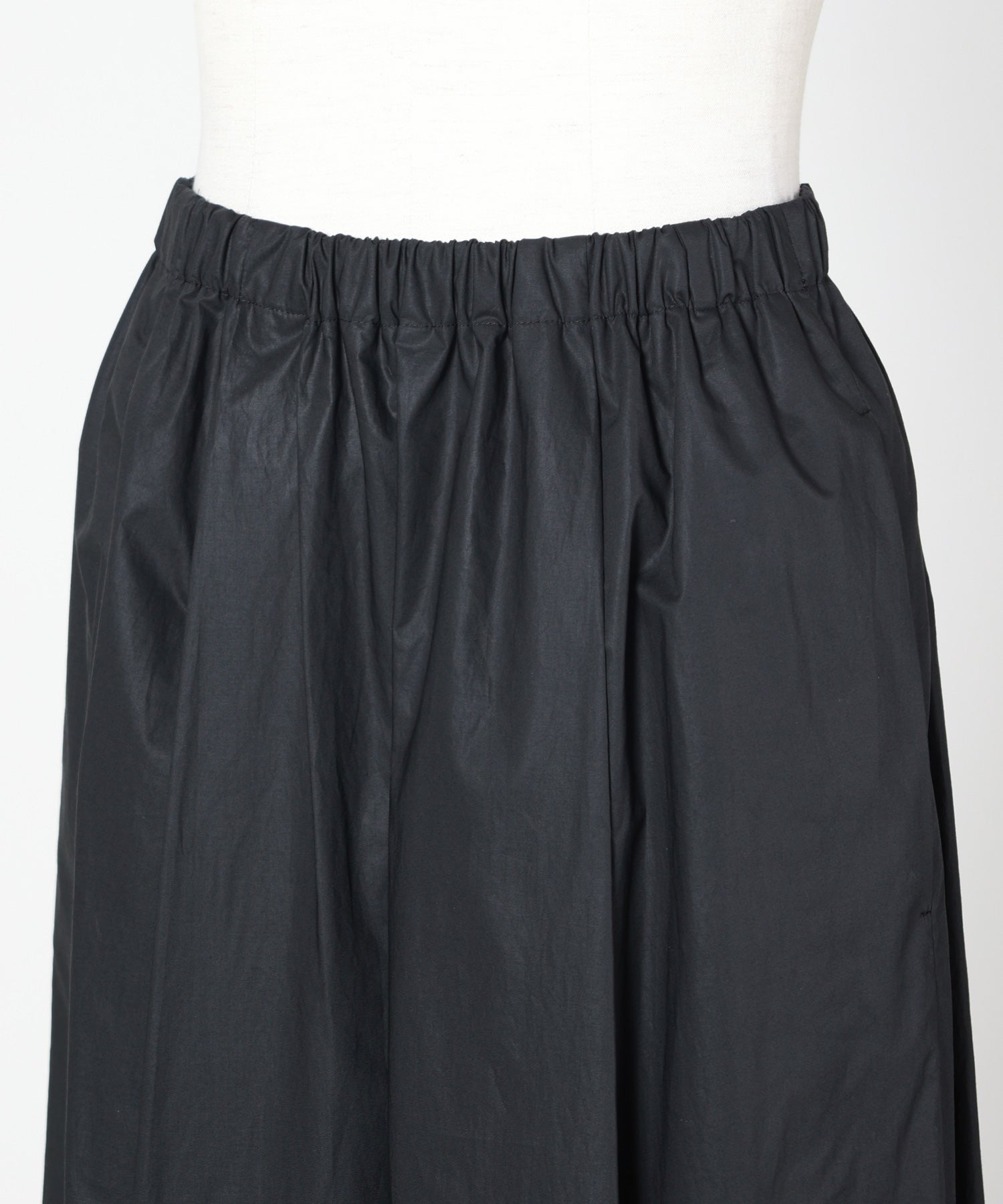 ENFOLD(エンフォルド)】 TUCK LONG-SKIRT｜PARIGOT ONLINE（パリゴ