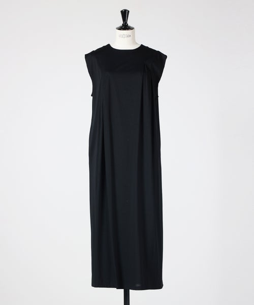 C(BLACK)