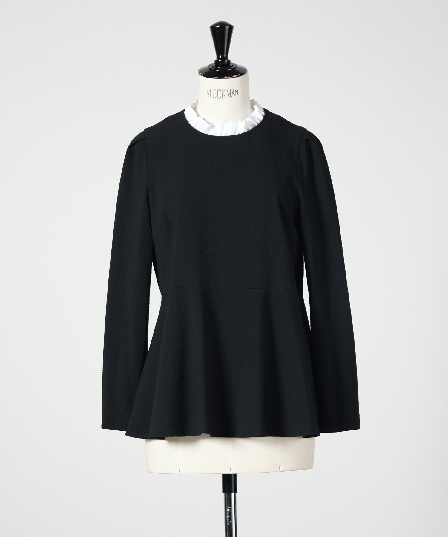 C(BLACK)