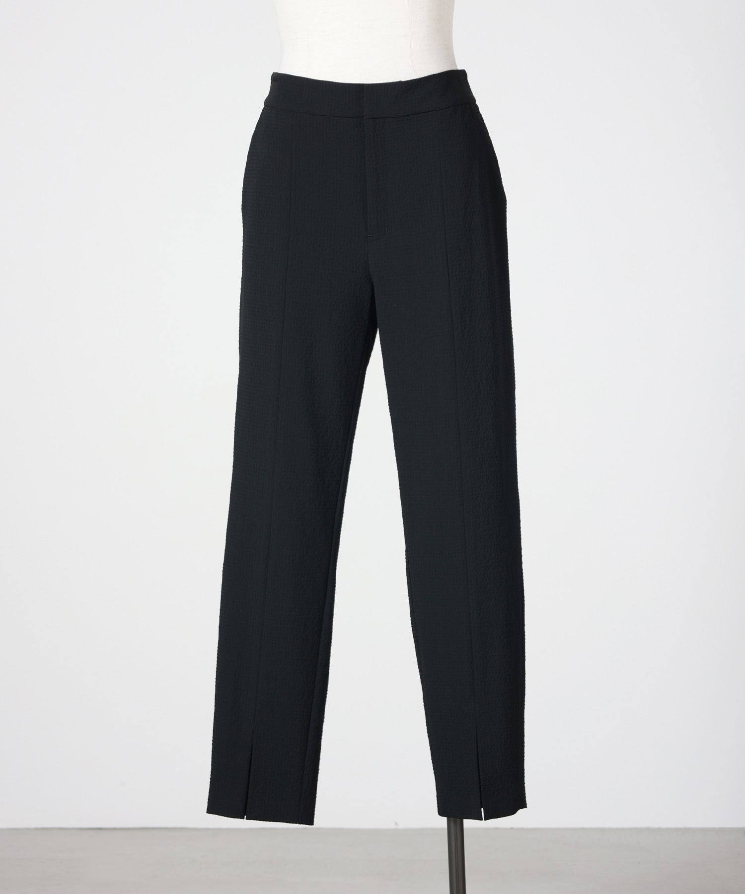 C(BLACK)
