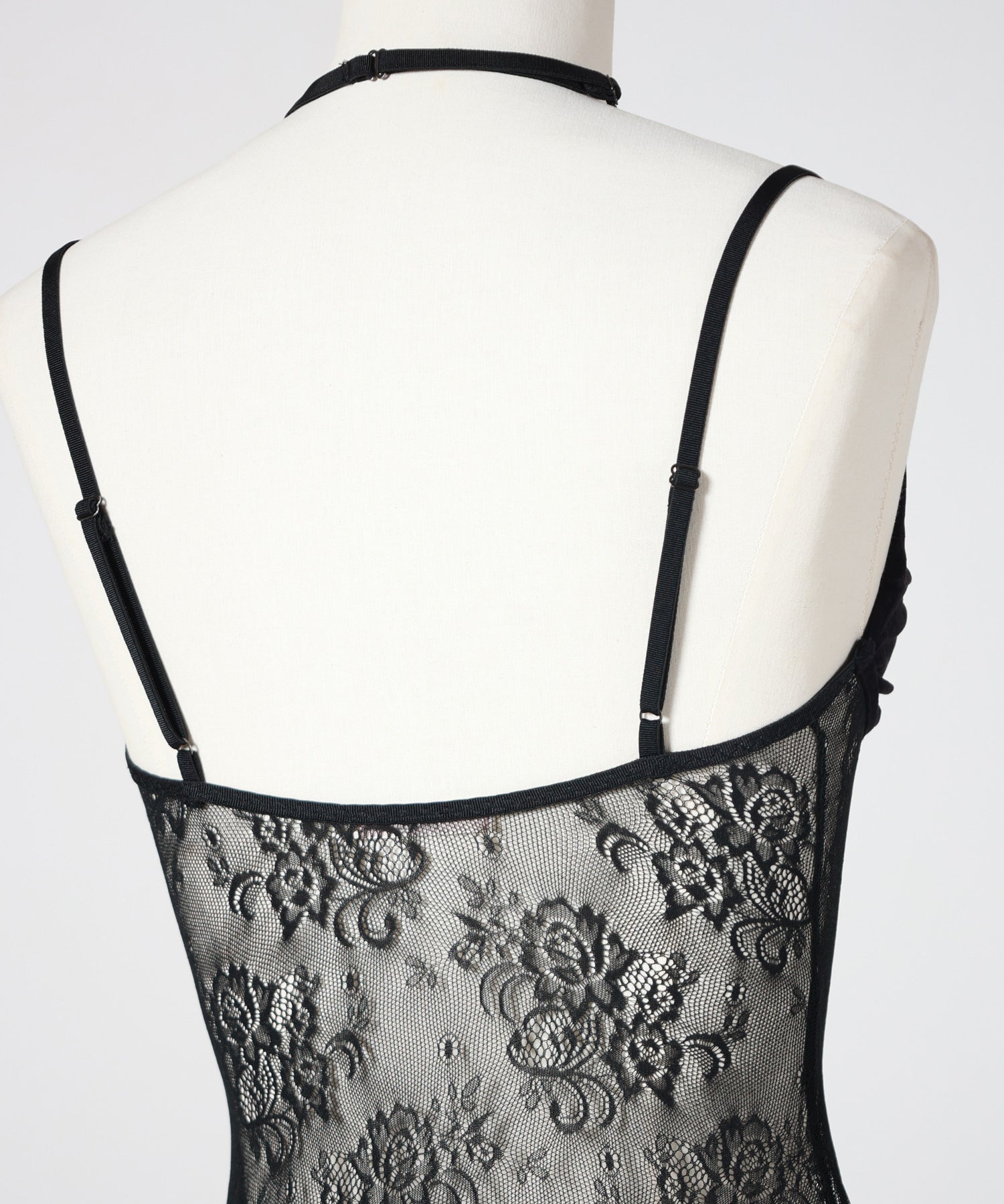 FETICO(フェティコ)】 SHEER PANELED VELOUR BODYSUIT｜PARIGOT ONLINE