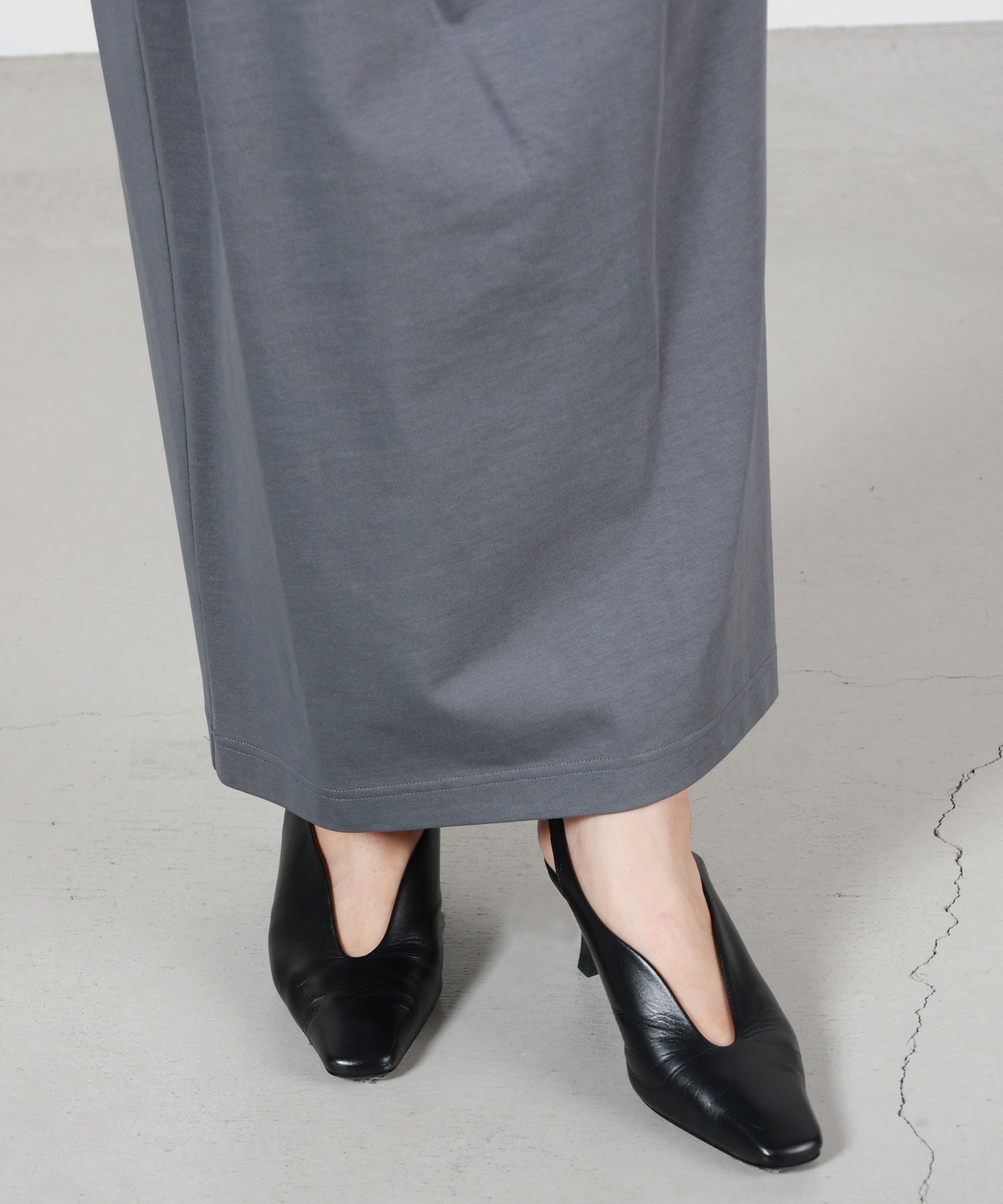 Mame Kurogouchi(マメ クロゴウチ)】 Cotton Jersey Asymmetric Skirt