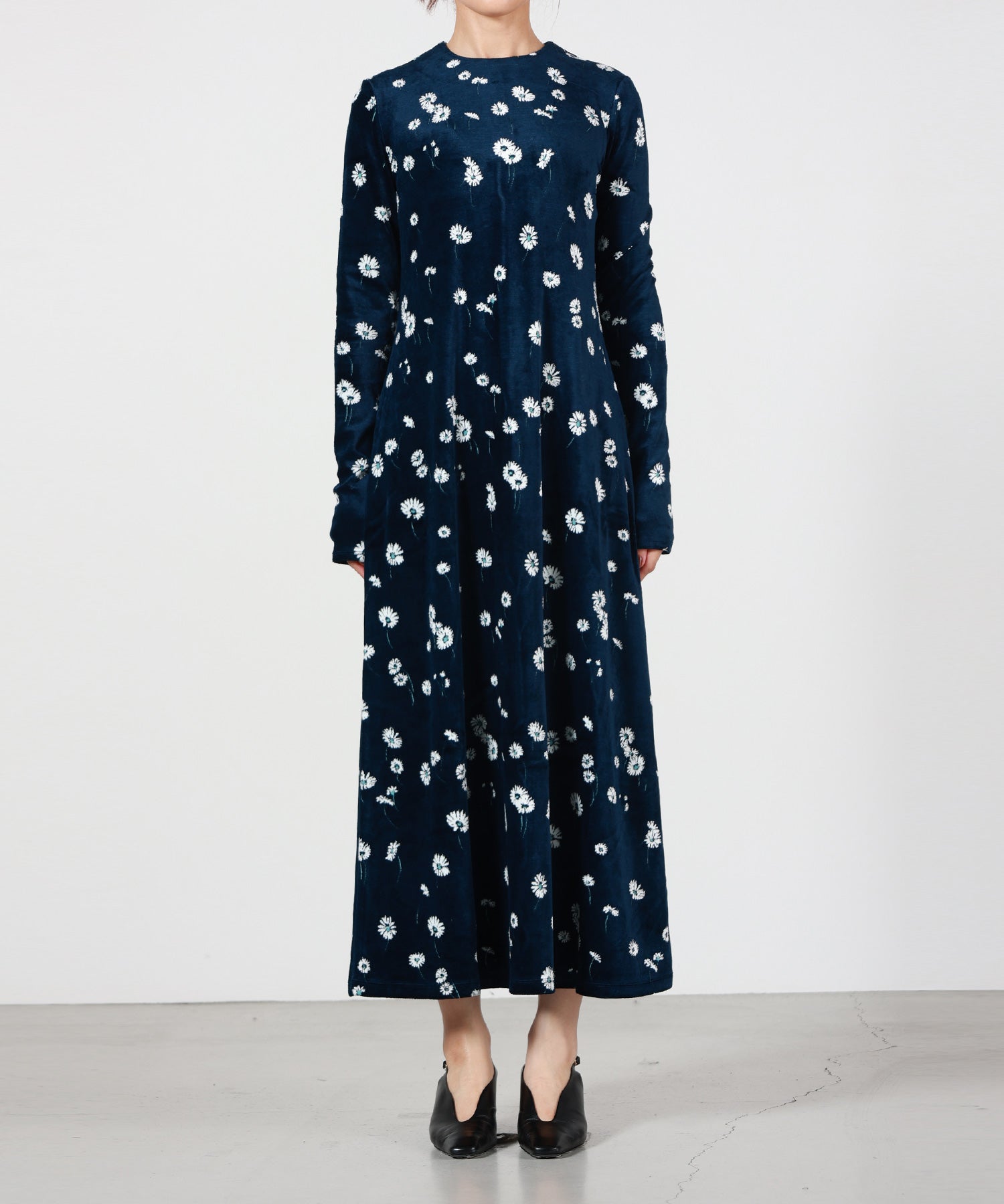Mame Kurogouchi(マメ クロゴウチ)】 Velour Jersey Floral Dress