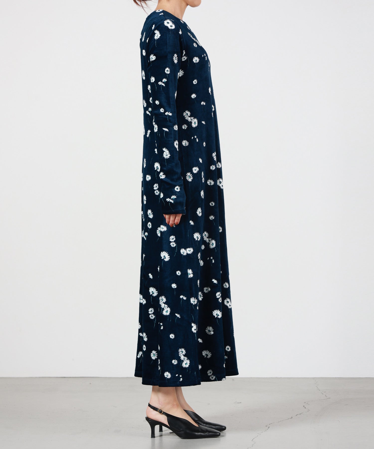 Mame Kurogouchi(マメ クロゴウチ)】 Velour Jersey Floral Dress