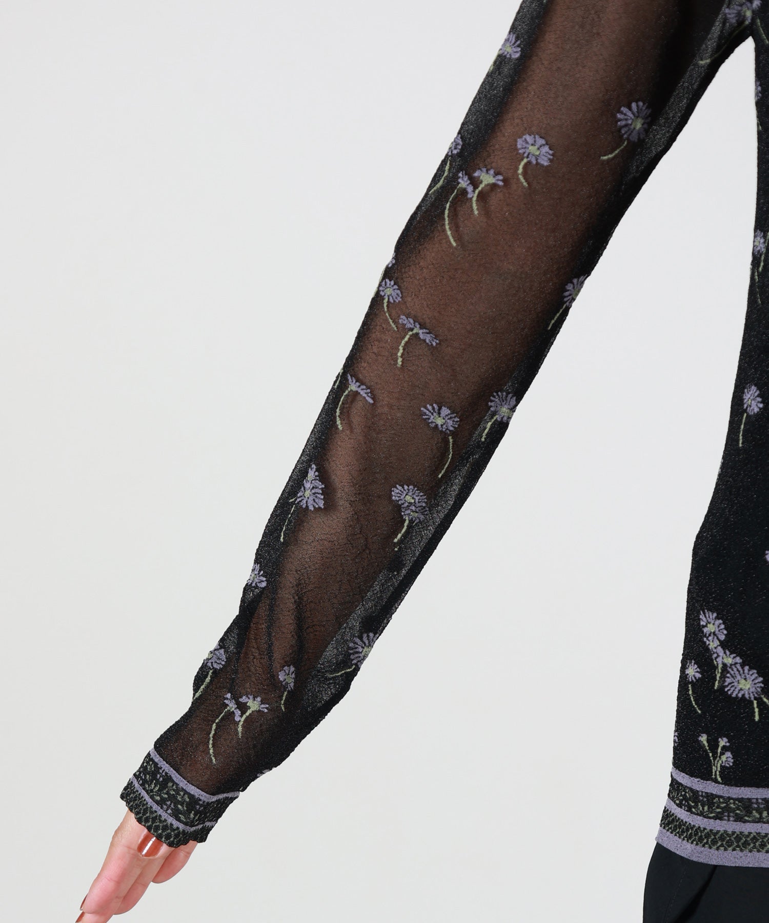 Mame Kurogouchi(マメ クロゴウチ)】 Floral Pattern Long Sleeve