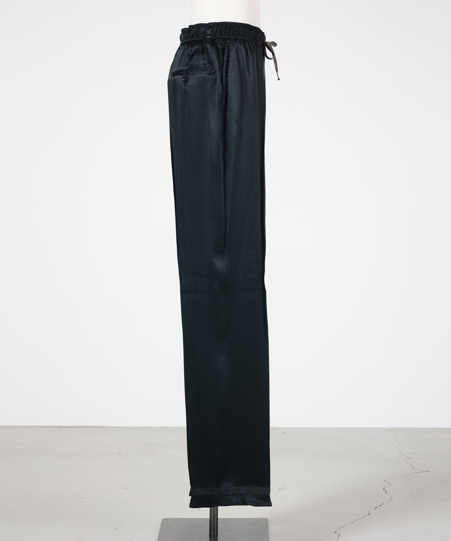 Maison Margiela(メゾンマルジェラ)】 ドローストリングトラウザーズ