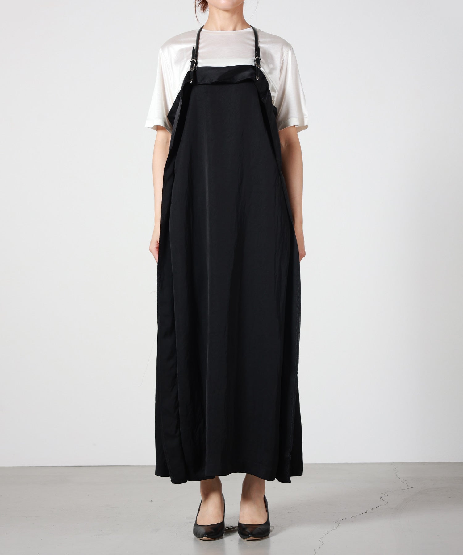 TOGA PULLA(トーガプルラ)】 SATIN DRESS｜PARIGOT ONLINE（パリゴ