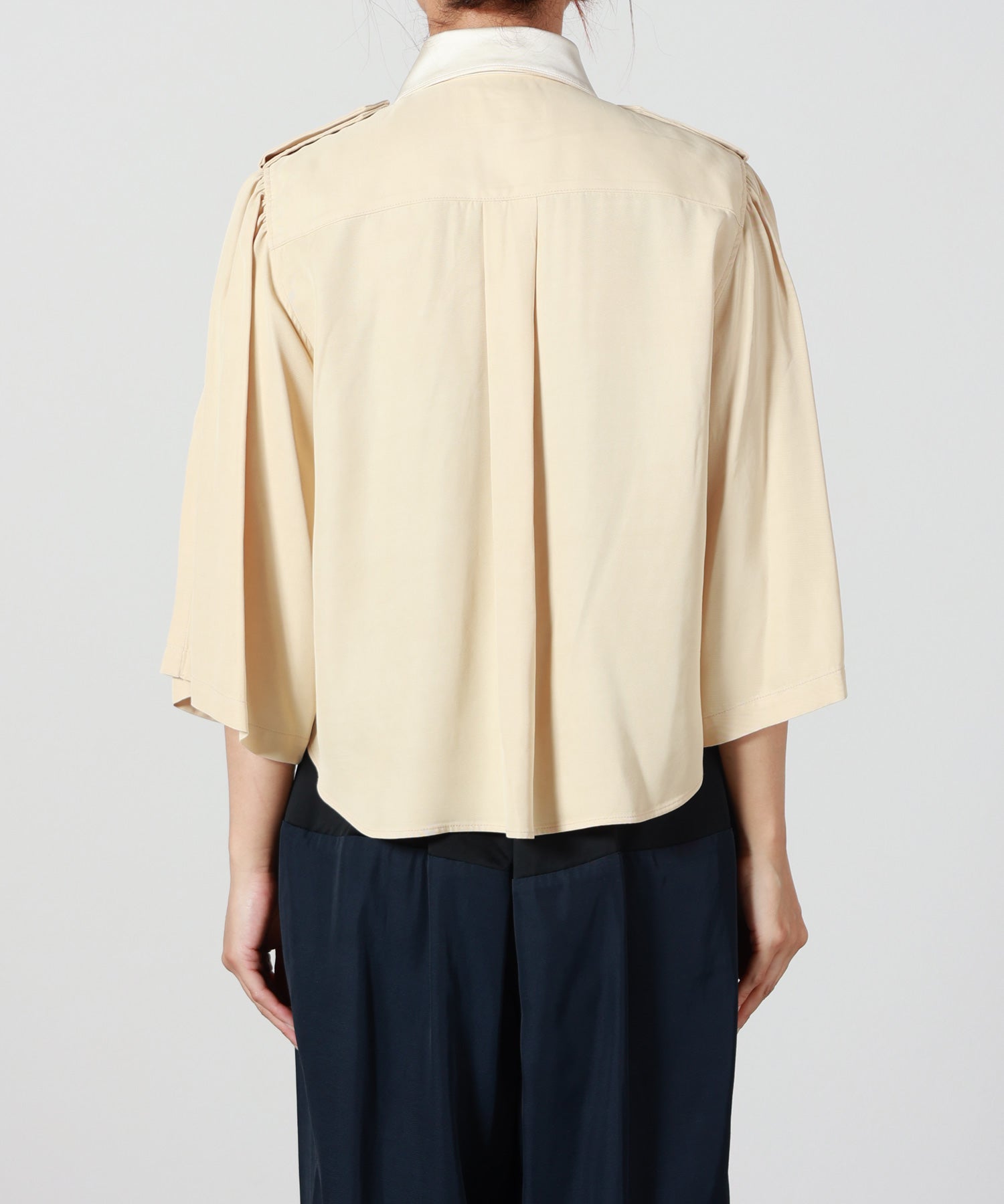TOGA PULLA(トーガプルラ)】 RAYON SILK TWILL SHIRT｜PARIGOT ONLINE