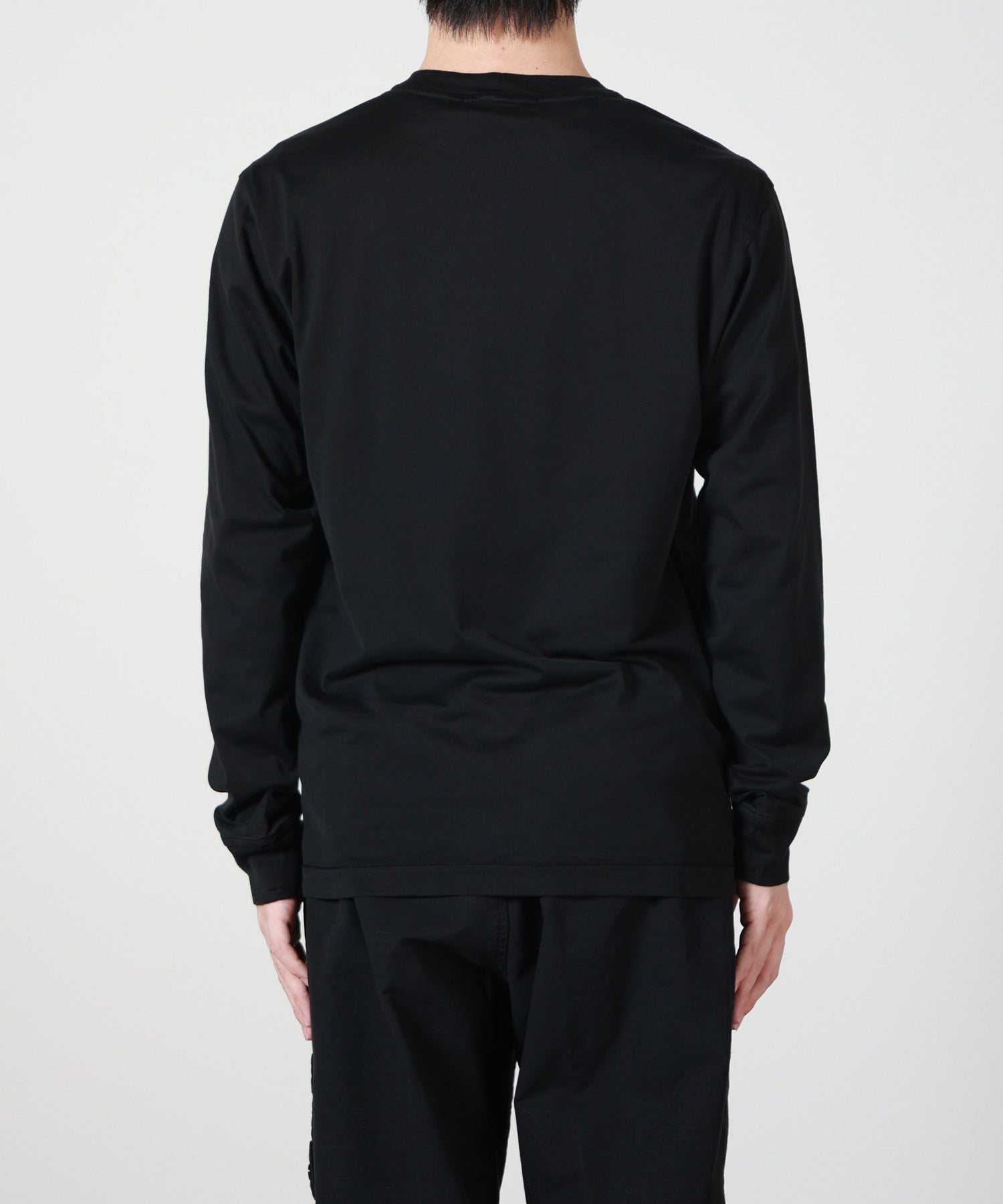 STONE ISLAND(ストーンアイランド)】 60/2 COTTON JERSEY スリム