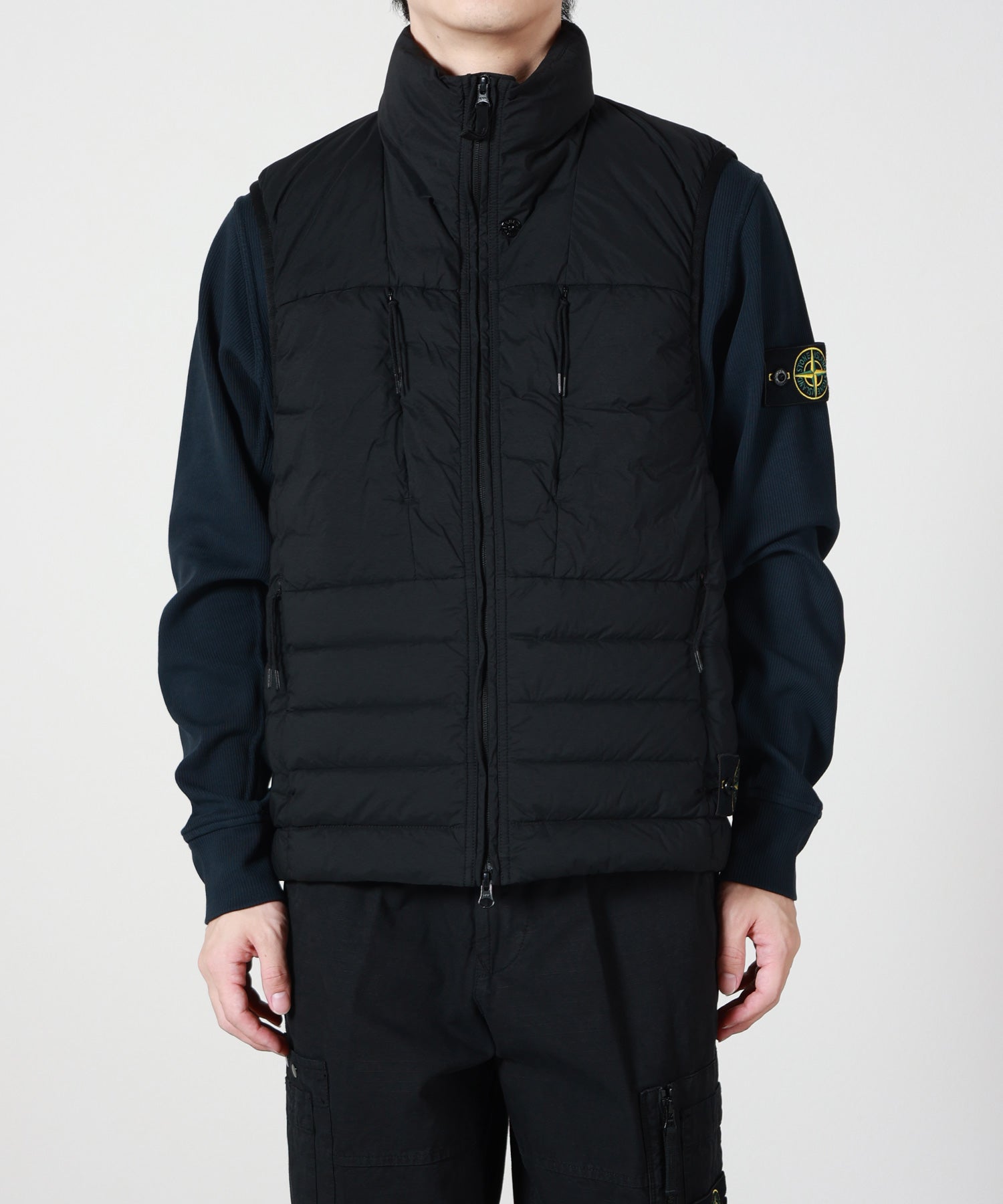 STONE ISLAND(ストーンアイランド)】 SEAMLESS TUNNEL NYLON DOWN-TC