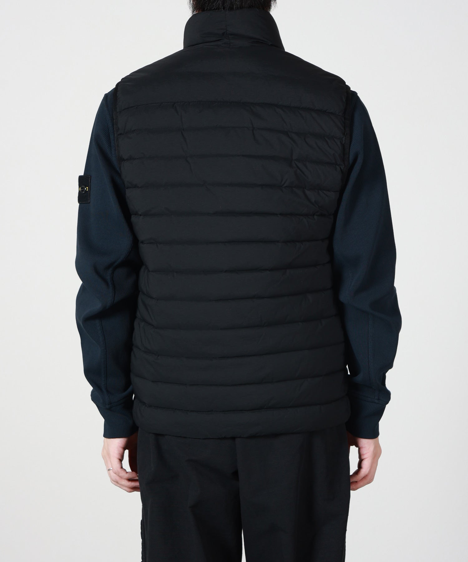 SEAMLESS TUNNEL NYLON DOWN-TC ダウンベスト ディテール3