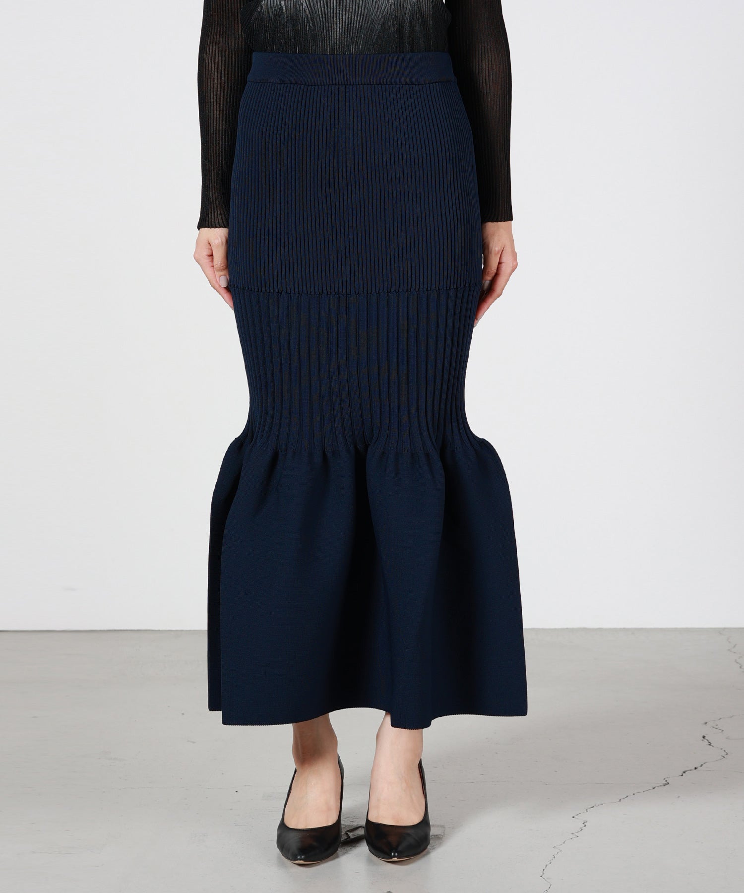CFCL(シーエフシーエル)】 FLUTED MERMAID SKIRT｜PARIGOT ONLINE