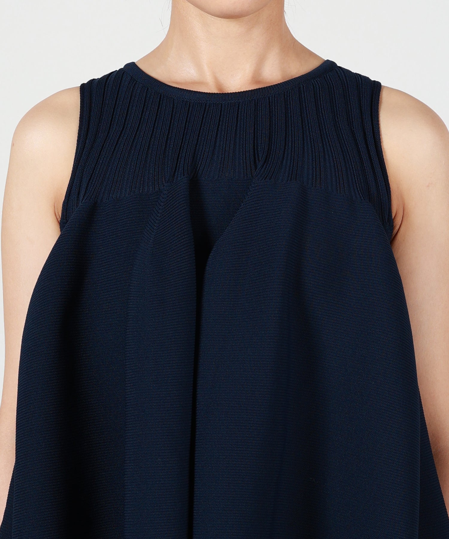 CFCL(シーエフシーエル)】 POTTERY LUCENT SLEEVELESS BUST FLARE
