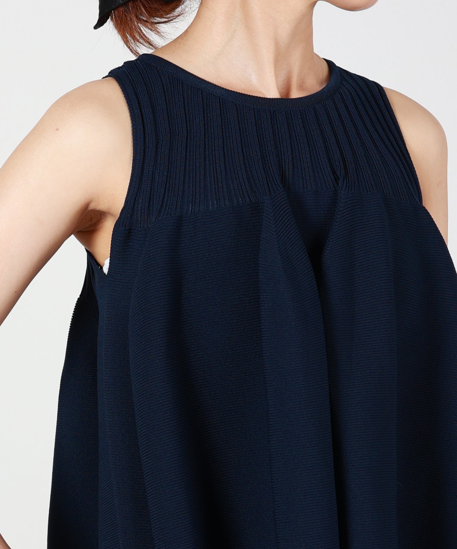 CFCL(シーエフシーエル)】 POTTERY LUCENT SLEEVELESS BUST FLARE