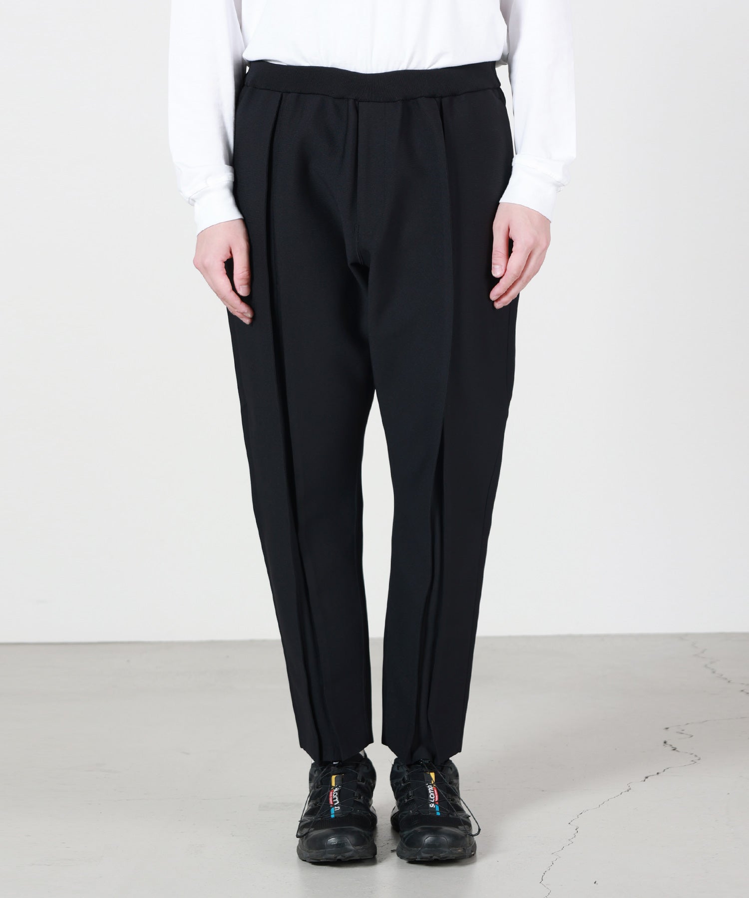 CFCL(シーエフシーエル)】 WEDGED TAPERED PANTS｜PARIGOT ONLINE
