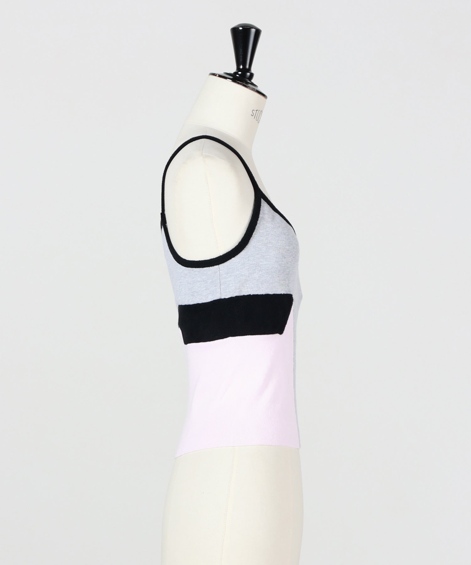 AKANE UTSUNOMIYA(アカネウツノミヤ)】 KNIT CAMISOLE｜PARIGOT ONLINE