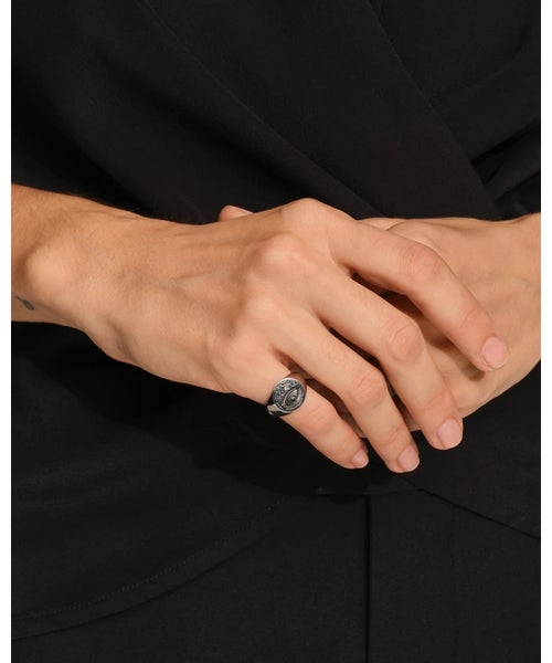 TOM WOOD Butterfly Ring styling