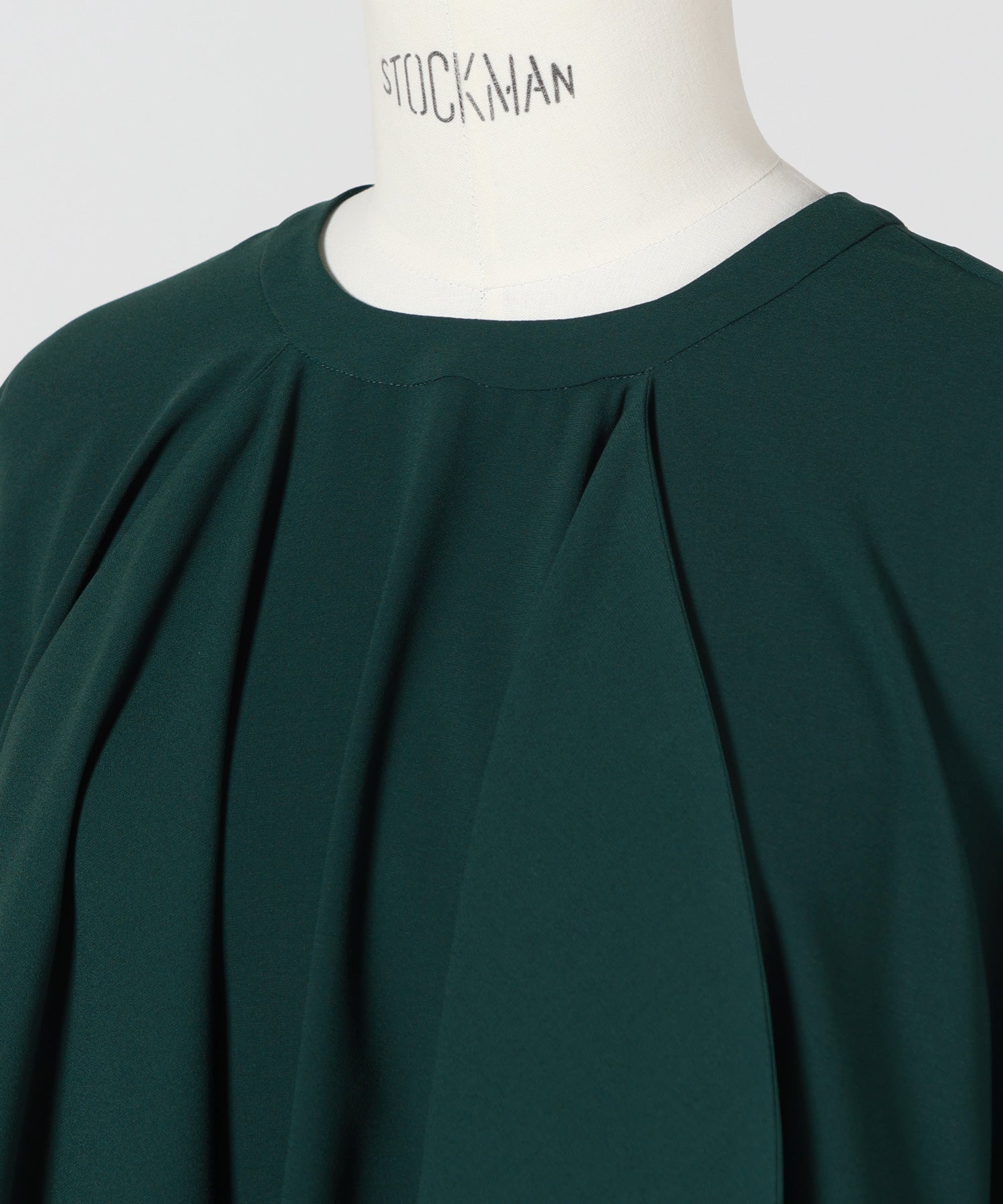 ENFOLD(エンフォルド)】 EGG DRAPE PULLOVER｜PARIGOT ONLINE（パリゴ