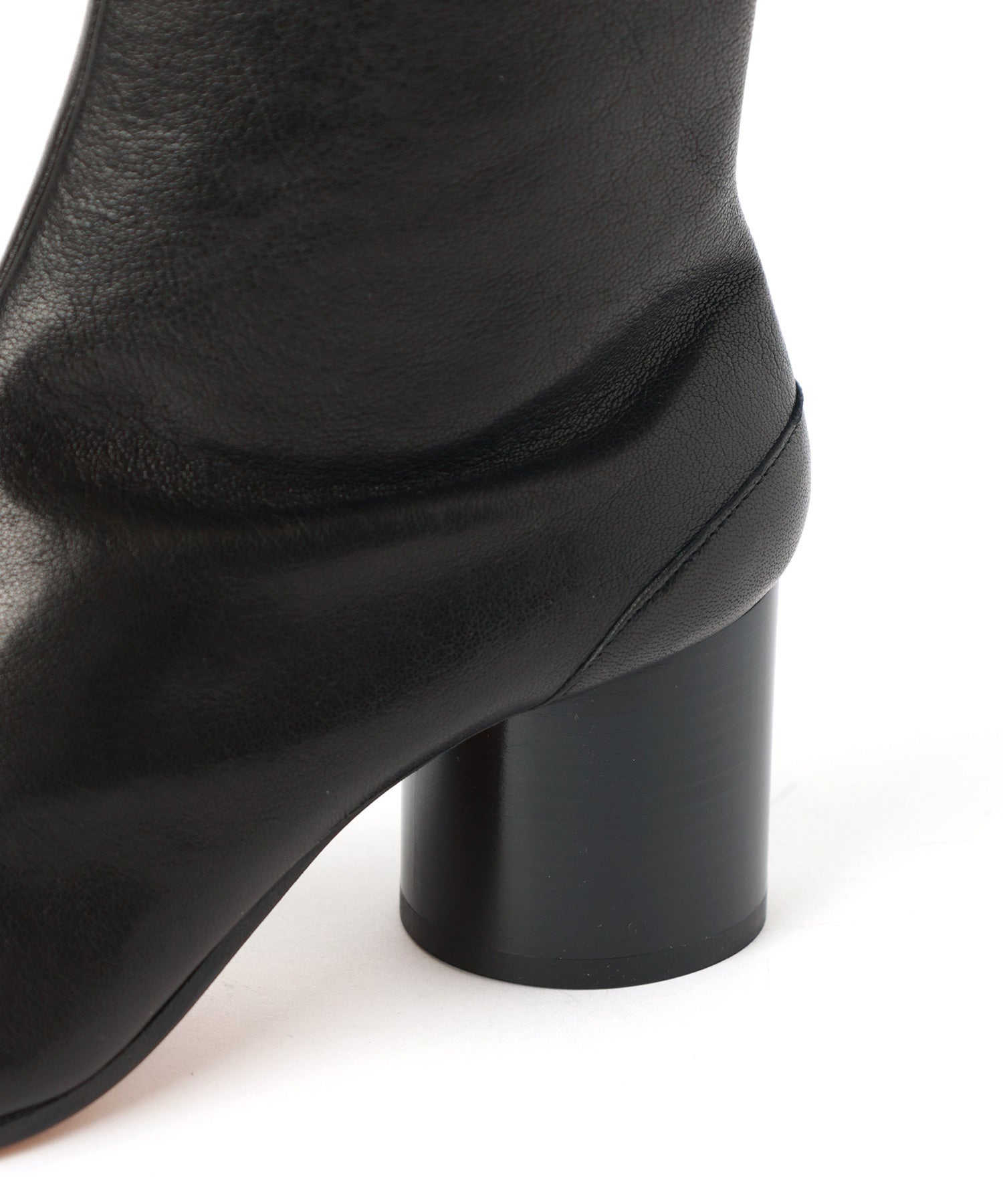 Maison Margiela(メゾンマルジェラ)】 TABI ANKLE BOOTS｜PARIGOT