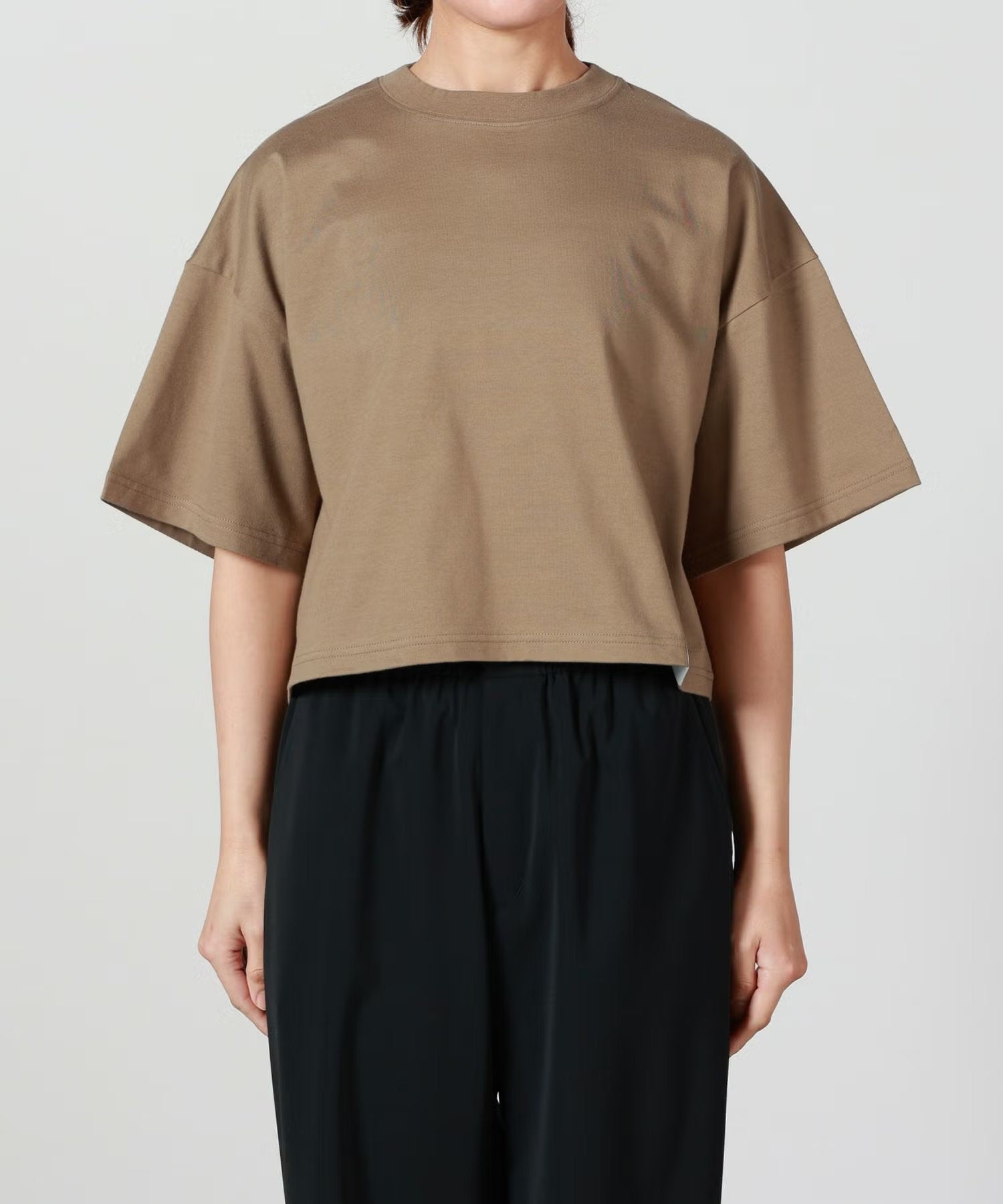 HYKE(ハイク)】 CROPPED SHORT SLV TEE BIG FIT｜PARIGOT ONLINE