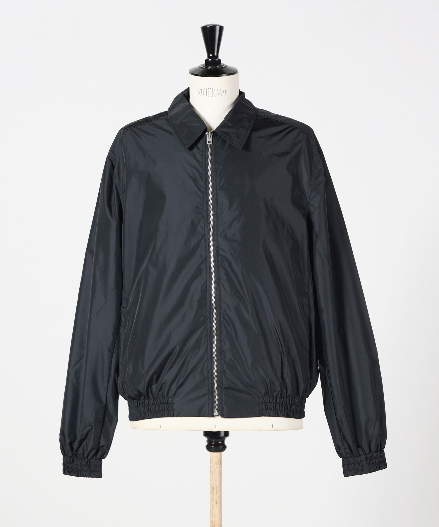 Acne Studios(アクネストゥディオズ)】 軽量ナイロンジャケット