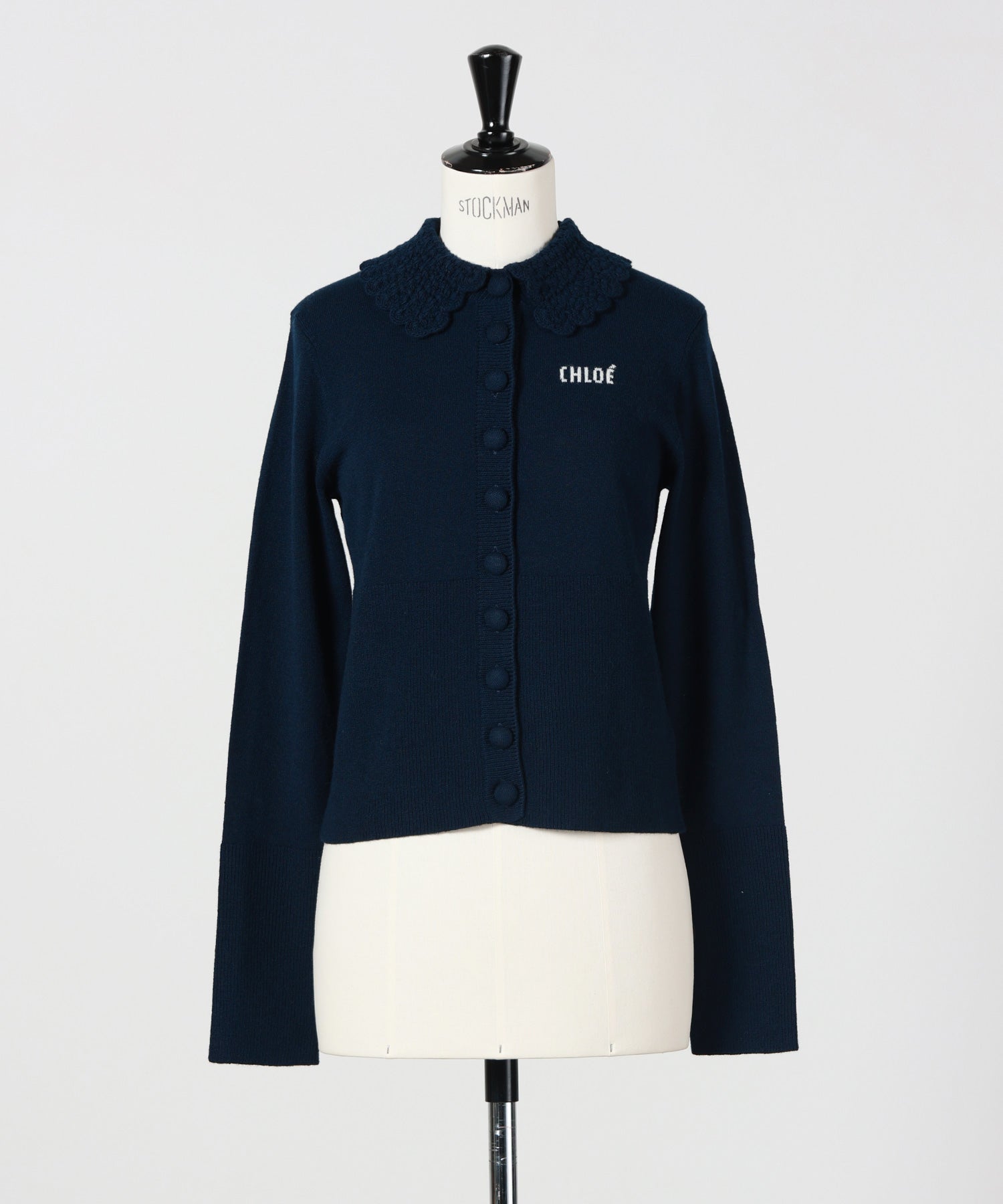 Chloe(クロエ)】 ウール製ロゴ付きニットカーディガン｜PARIGOT ONLINE