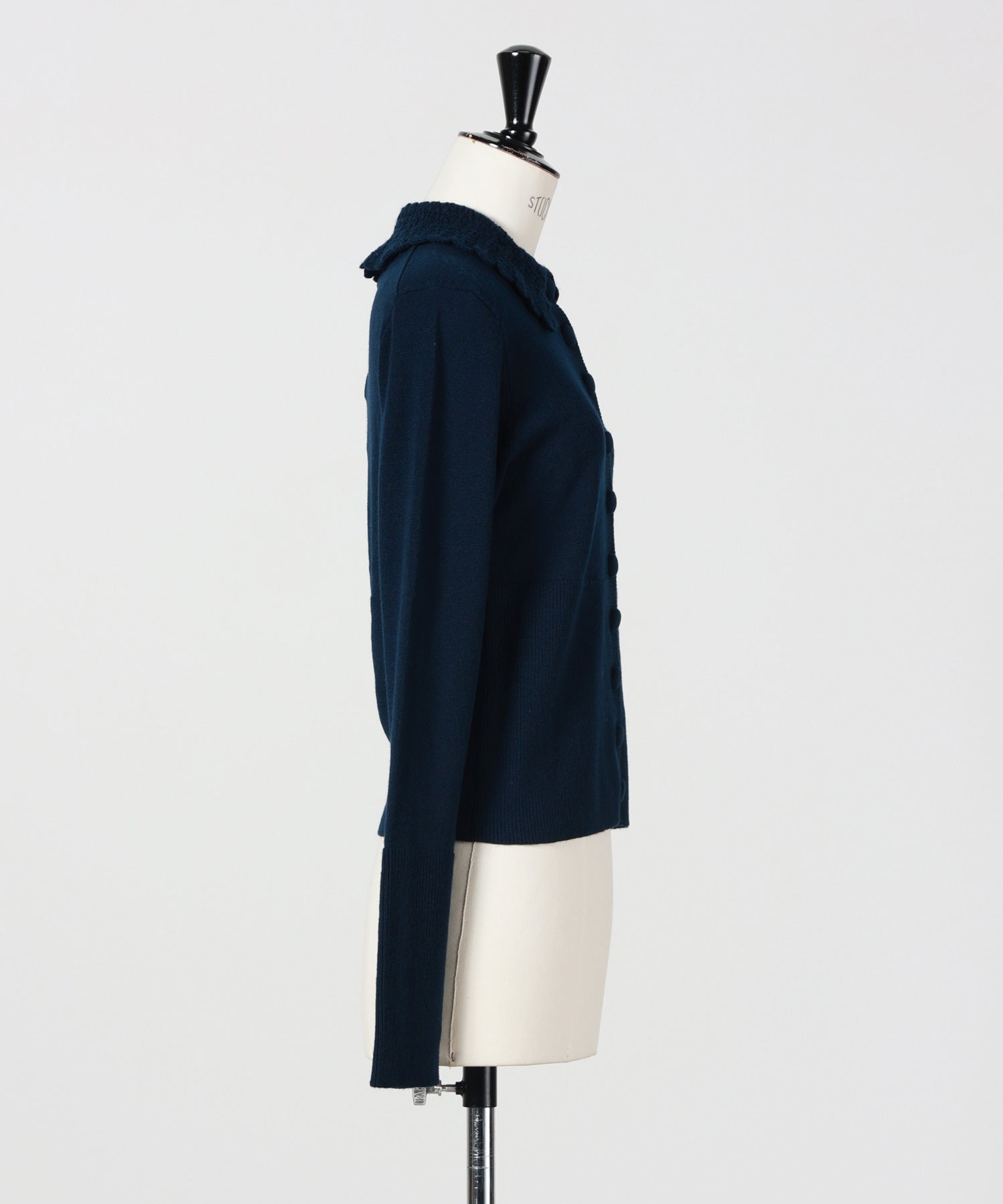 Chloe(クロエ)】 ウール製ロゴ付きニットカーディガン｜PARIGOT ONLINE