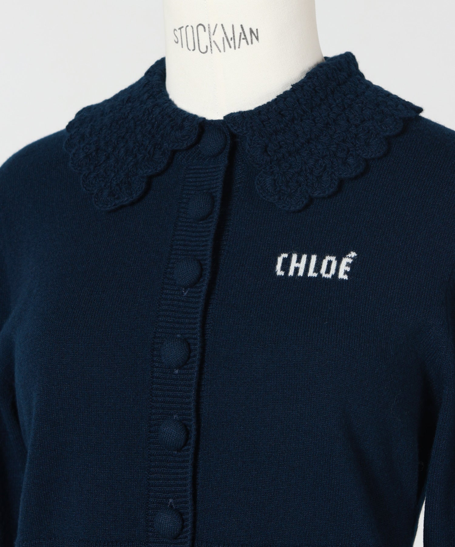 Chloe(クロエ)】 ウール製ロゴ付きニットカーディガン｜PARIGOT ONLINE