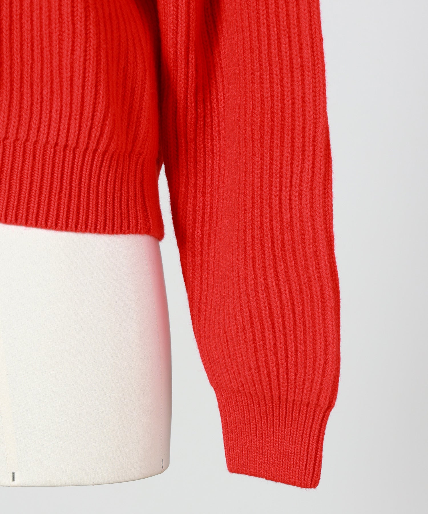 JIL SANDER(ジルサンダー)】 クルーネックニットセーター｜PARIGOT