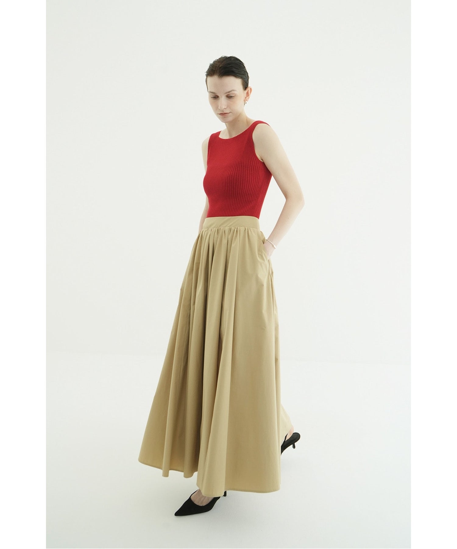 CLANE(クラネ)】 SLIT FLARE SKIRT｜PARIGOT ONLINE（パリゴオンライン）