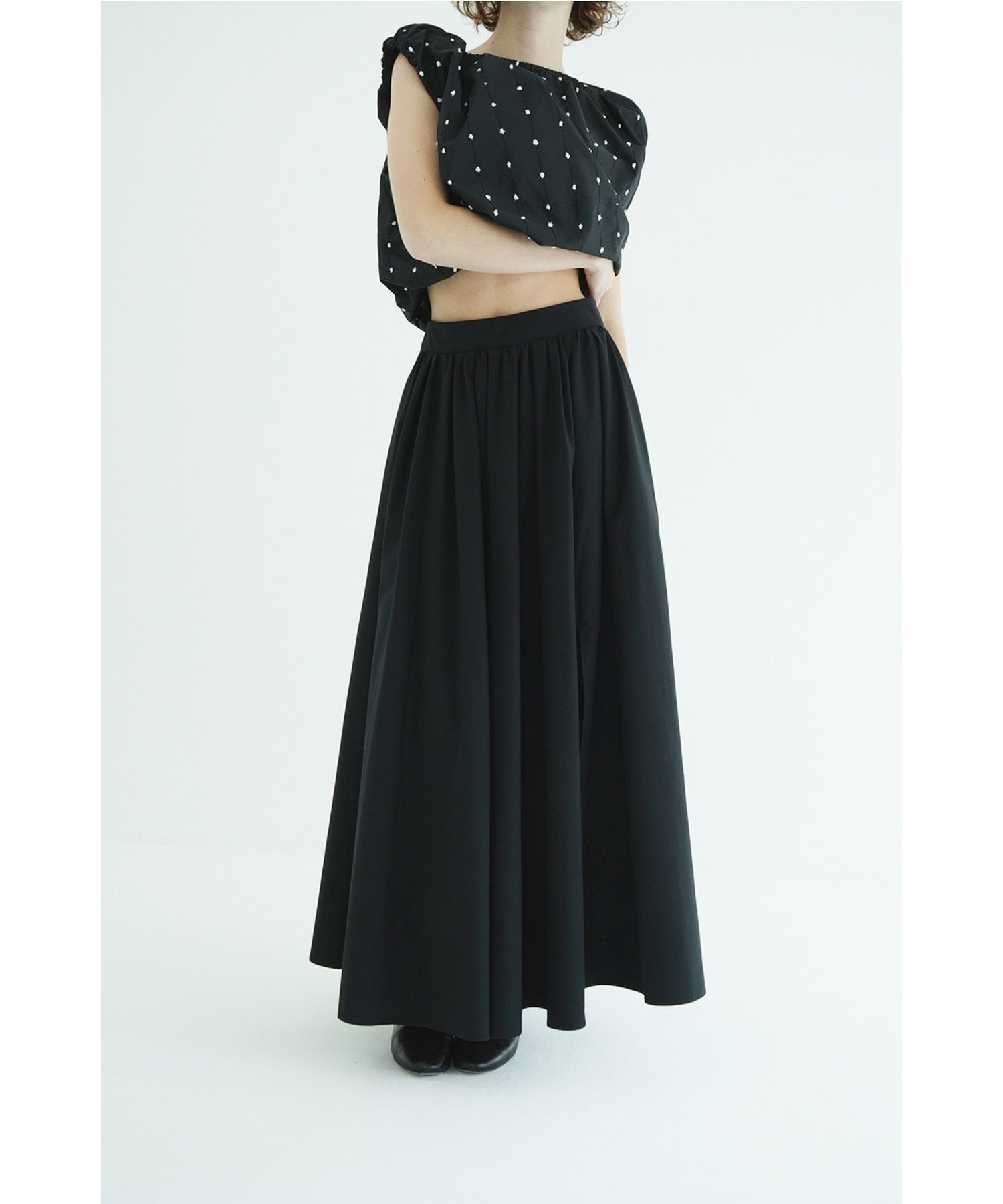 CLANE(クラネ)】 SLIT FLARE SKIRT｜PARIGOT ONLINE（パリゴオンライン）