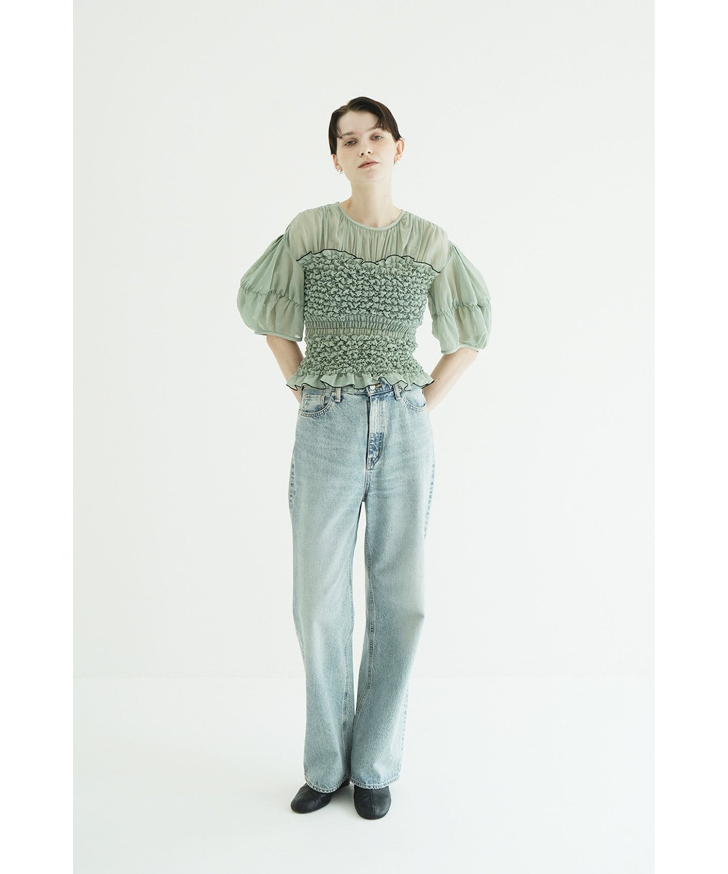 CLANE(クラネ)】 COLOR STITCHED SHIRRING TOPS｜PARIGOT ONLINE