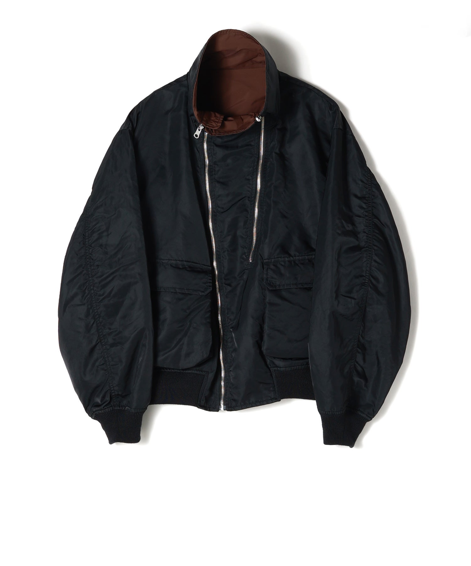 TOGA VIRILIS(トーガ ビリリース)】 NYLON TWILL REVERSIBLE BLOUSON