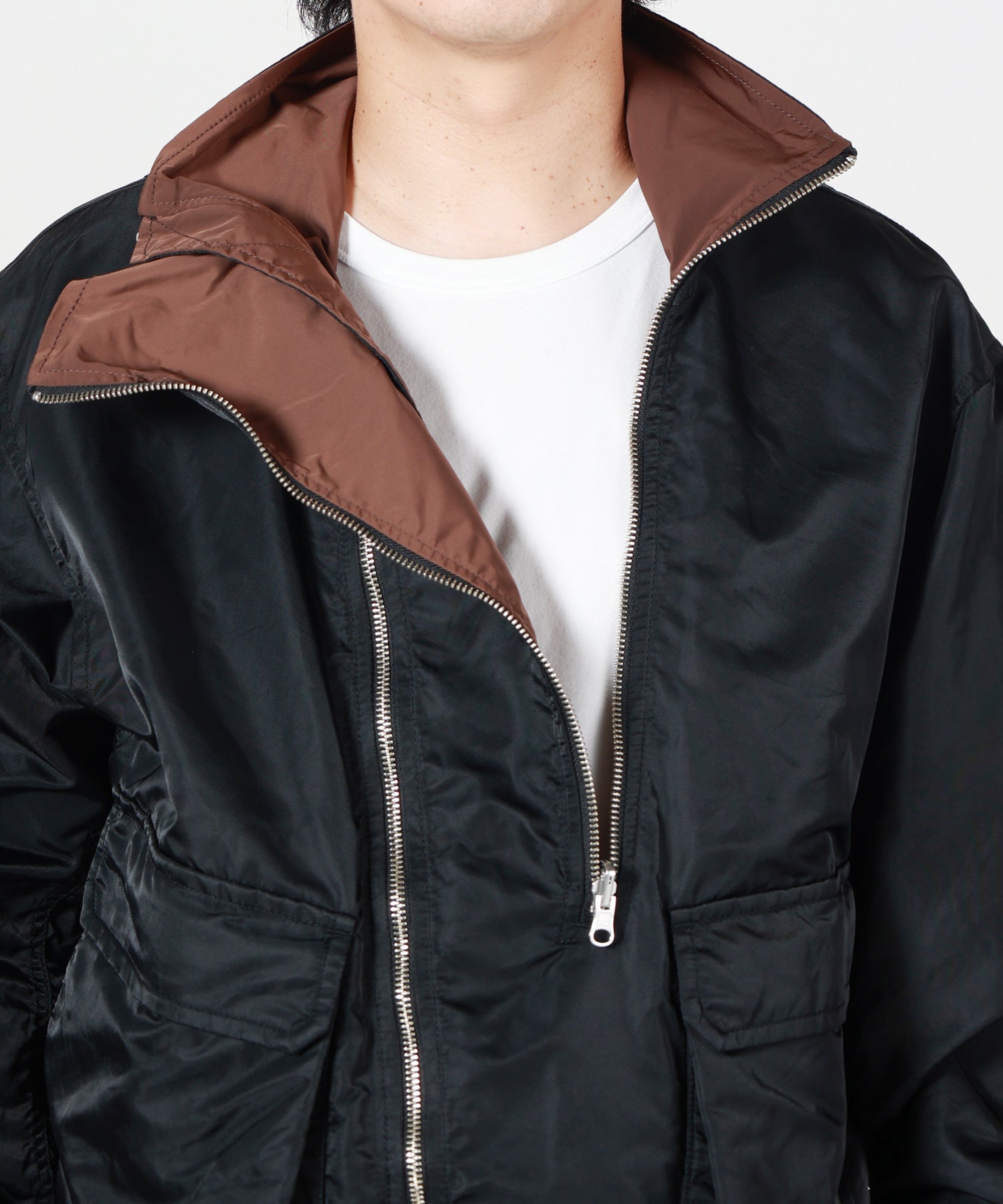 TOGA VIRILIS(トーガ ビリリース)】 NYLON TWILL REVERSIBLE BLOUSON