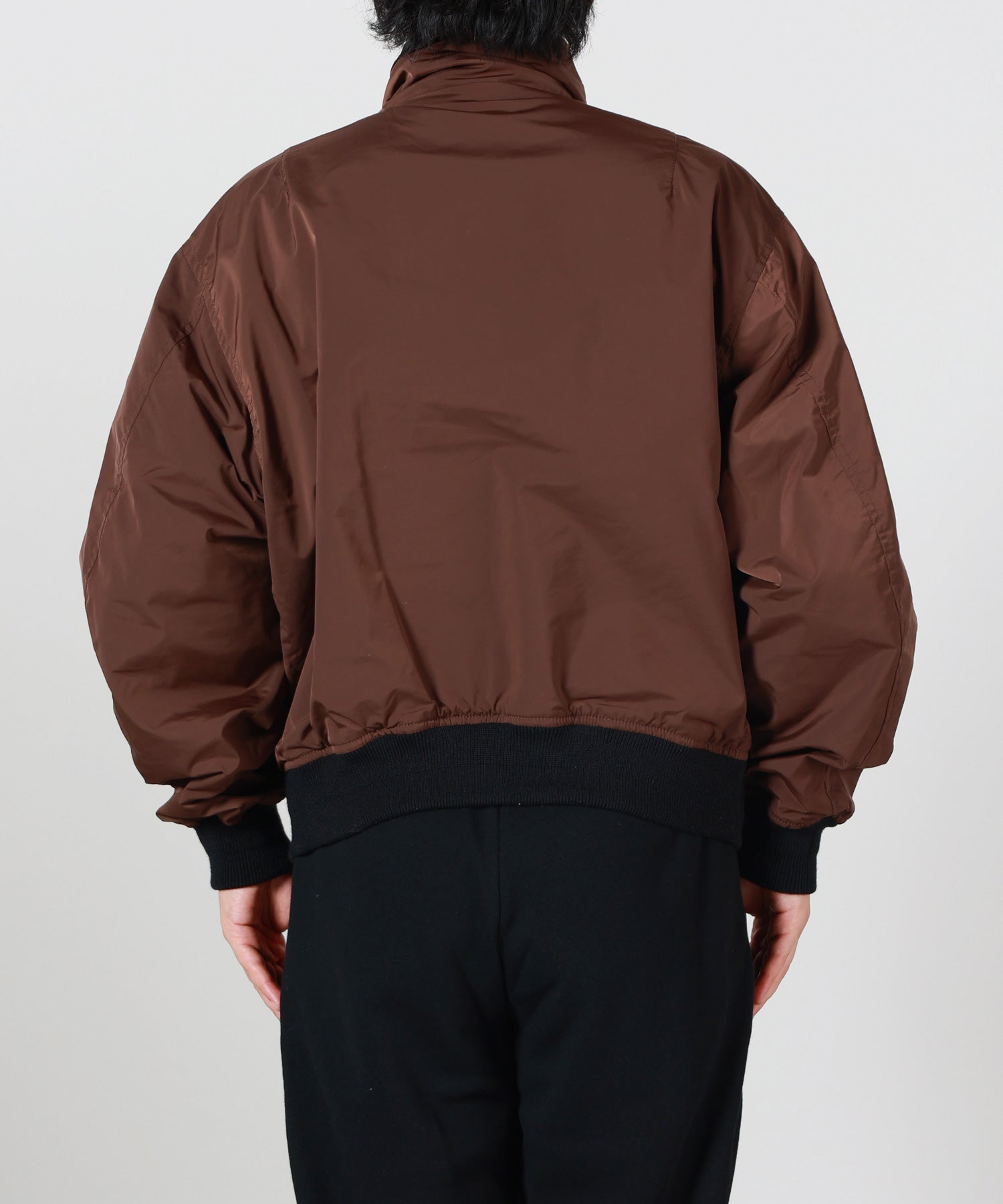 TOGA VIRILIS(トーガ ビリリース)】 NYLON TWILL REVERSIBLE BLOUSON