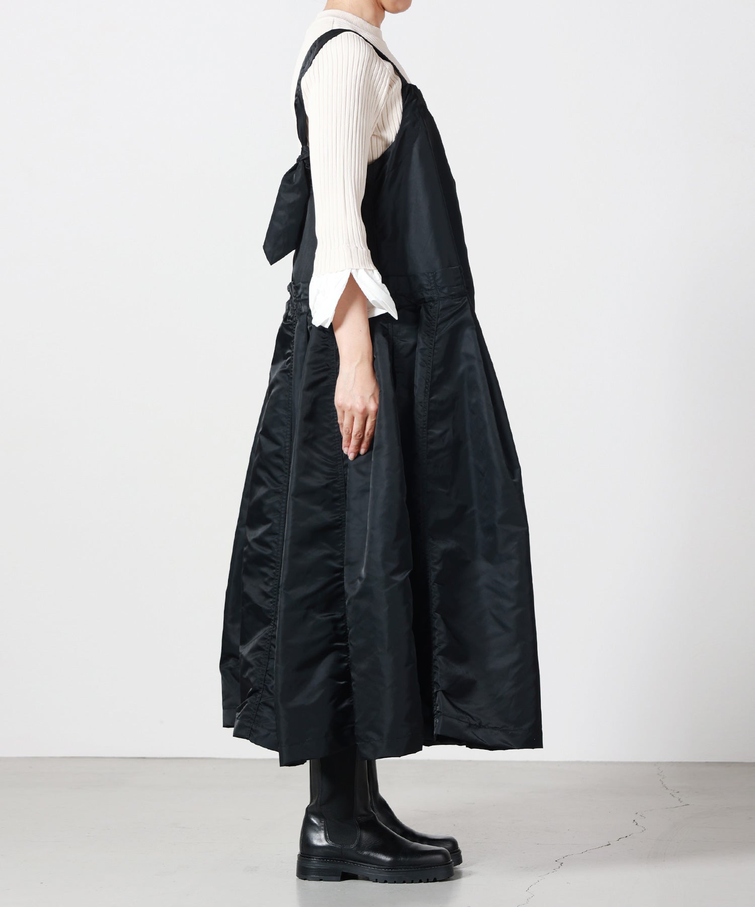 TOGA PULLA(トーガプルラ)】 NYLON TWILL DRESS｜PARIGOT ONLINE