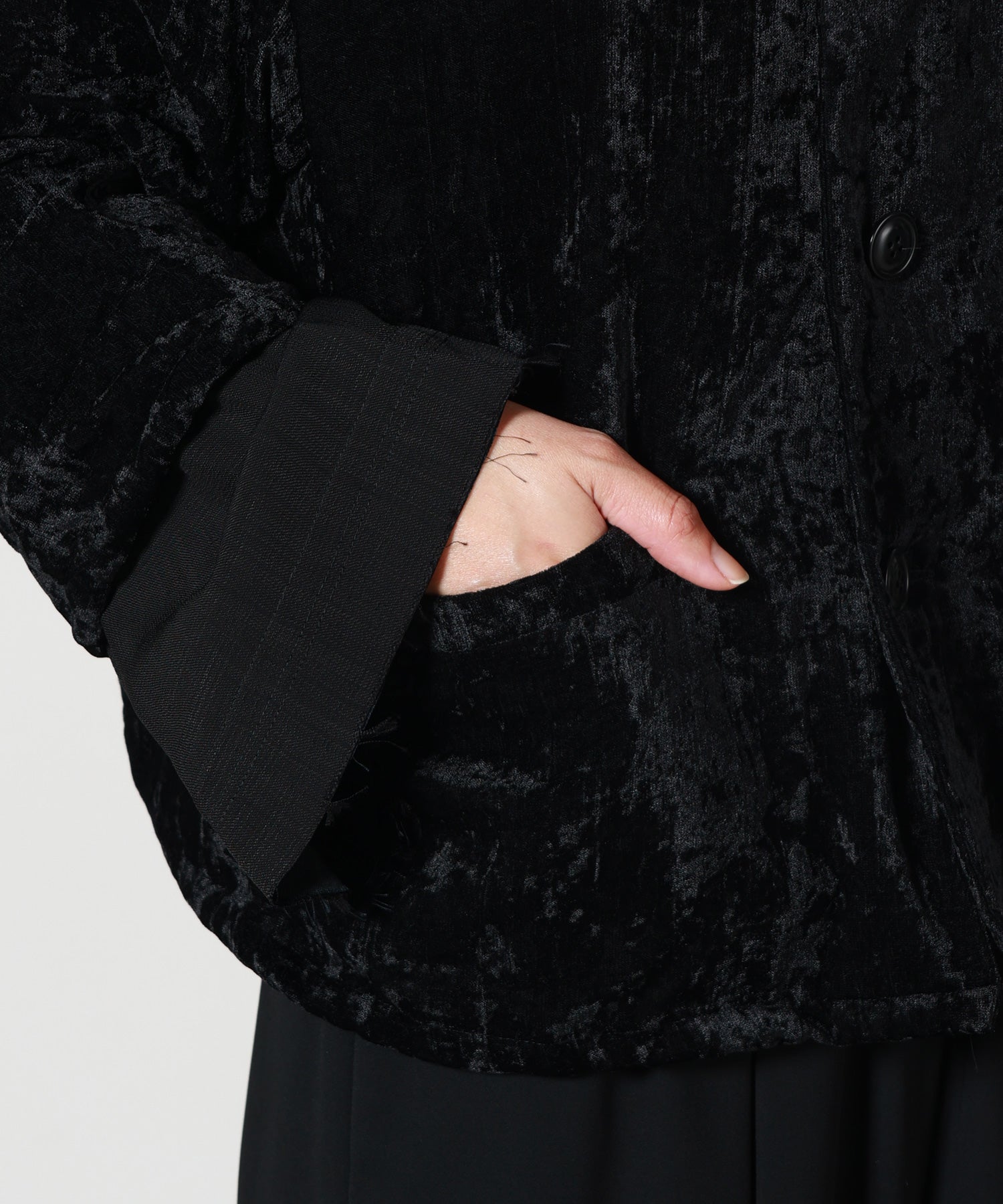 TOGA PULLA(トーガプルラ)】 CRUSHED VELVET BLOUSON｜PARIGOT ONLINE