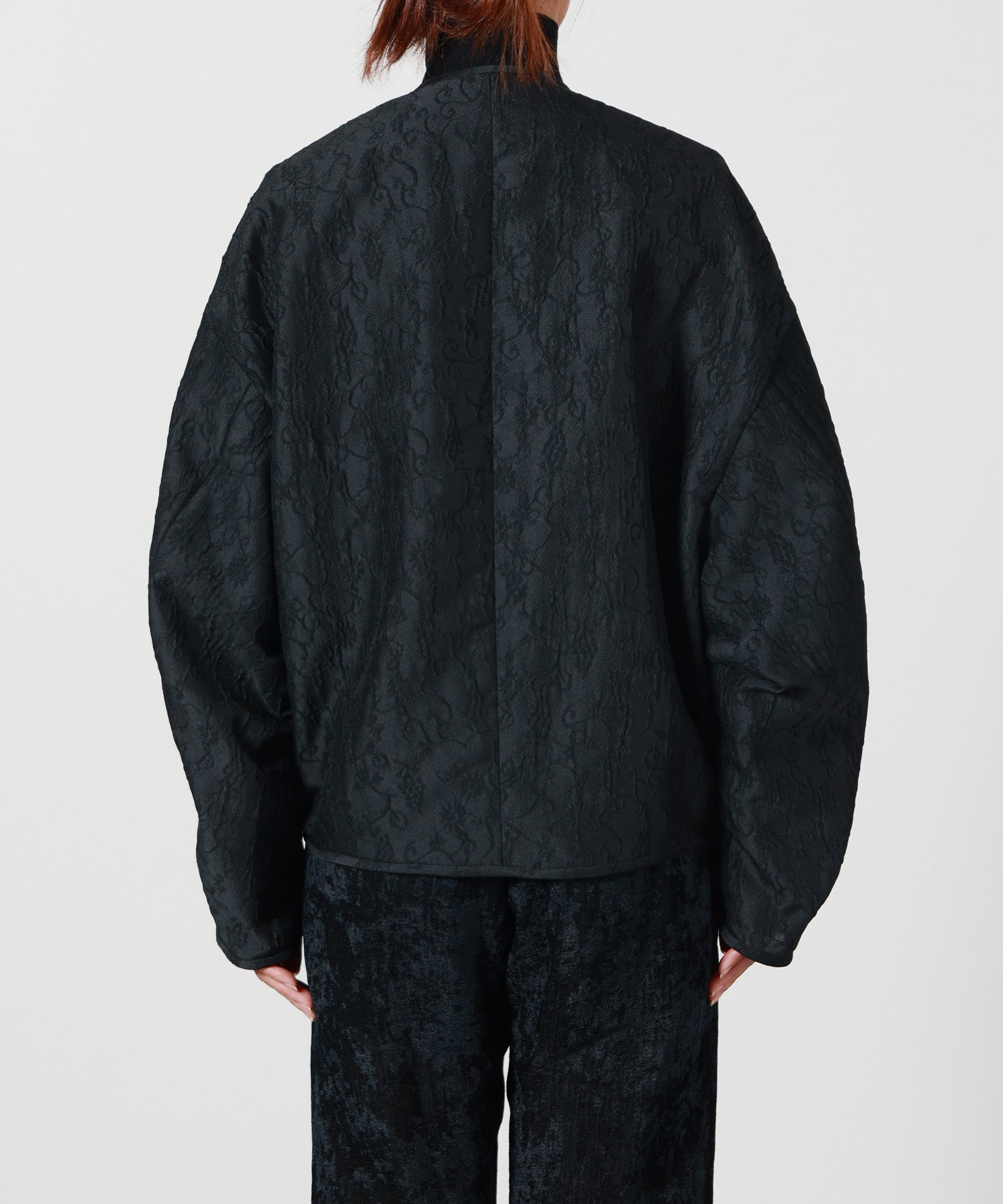 Mame Kurogouchi(マメ クロゴウチ)】 Arabesque Jacquard Short Jacket