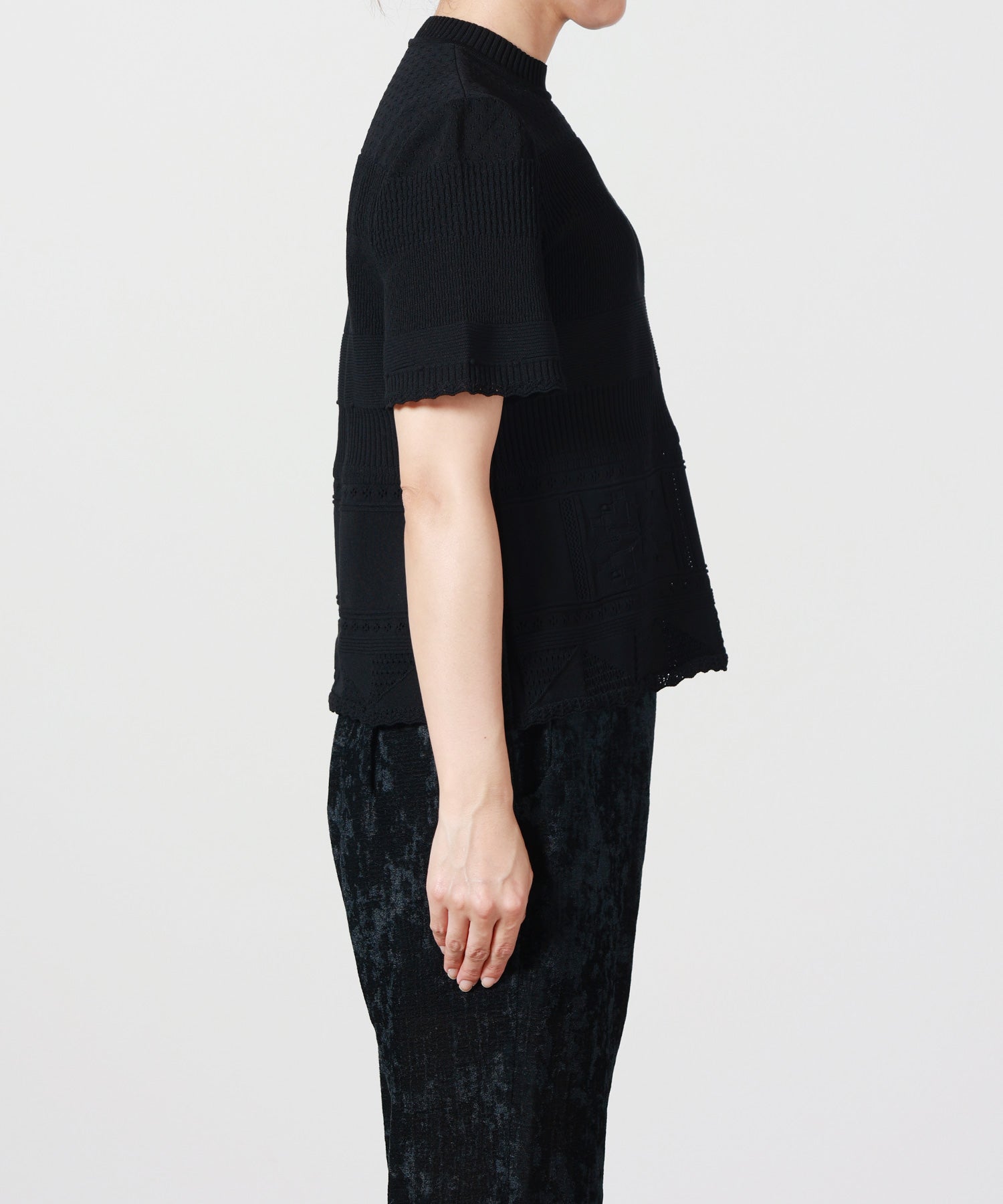Mame Kurogouchi(マメ クロゴウチ)】 Knit Lace Short Sleeve Top