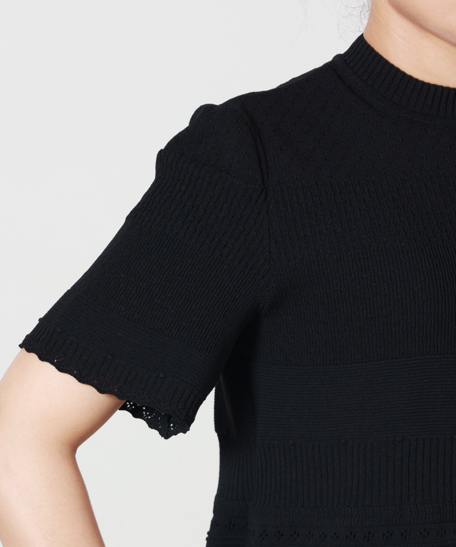 Mame Kurogouchi(マメ クロゴウチ)】 Knit Lace Short Sleeve Top