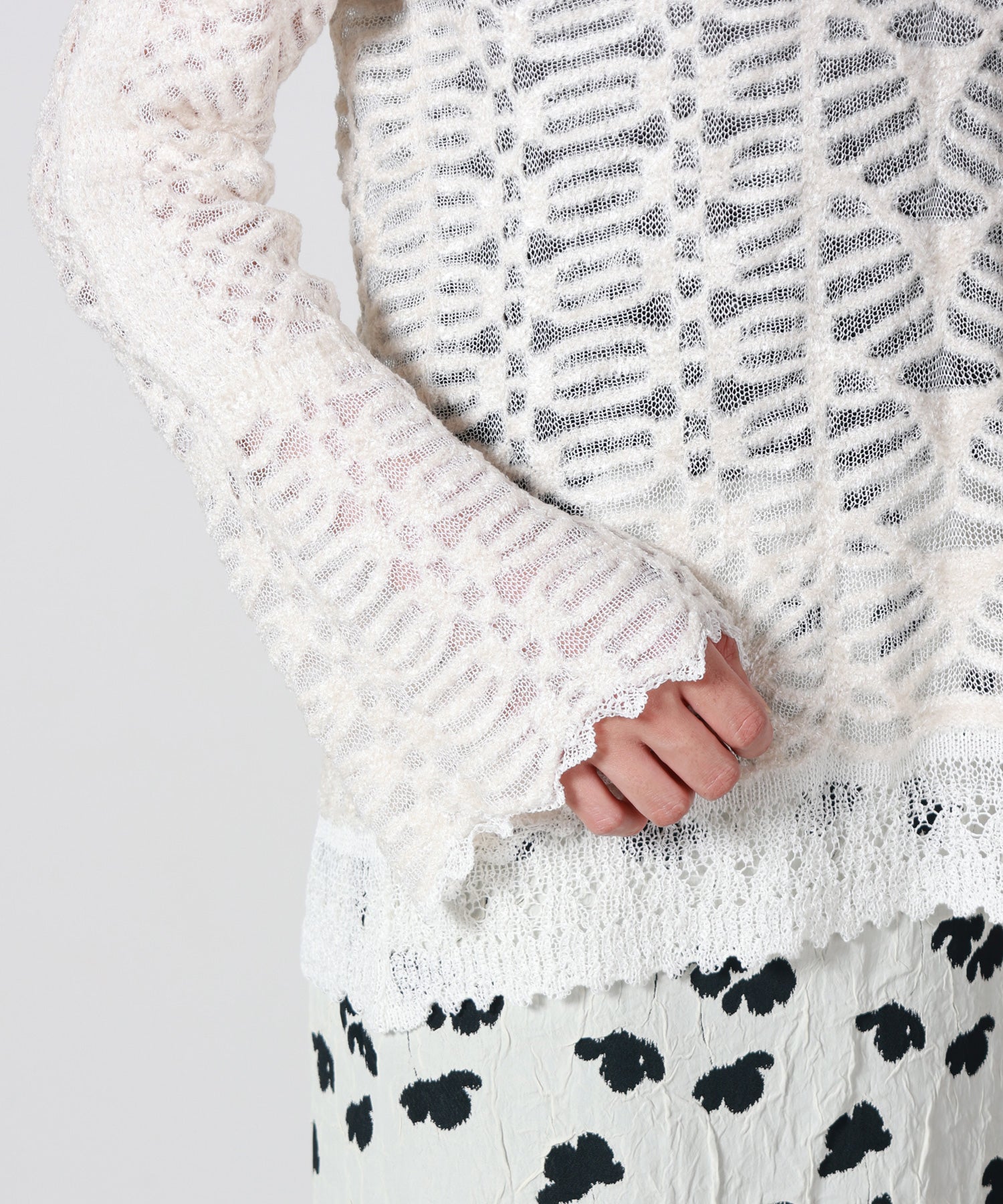 Mame Kurogouchi(マメ クロゴウチ)】 Sheer Jacquard Mole Knit Top